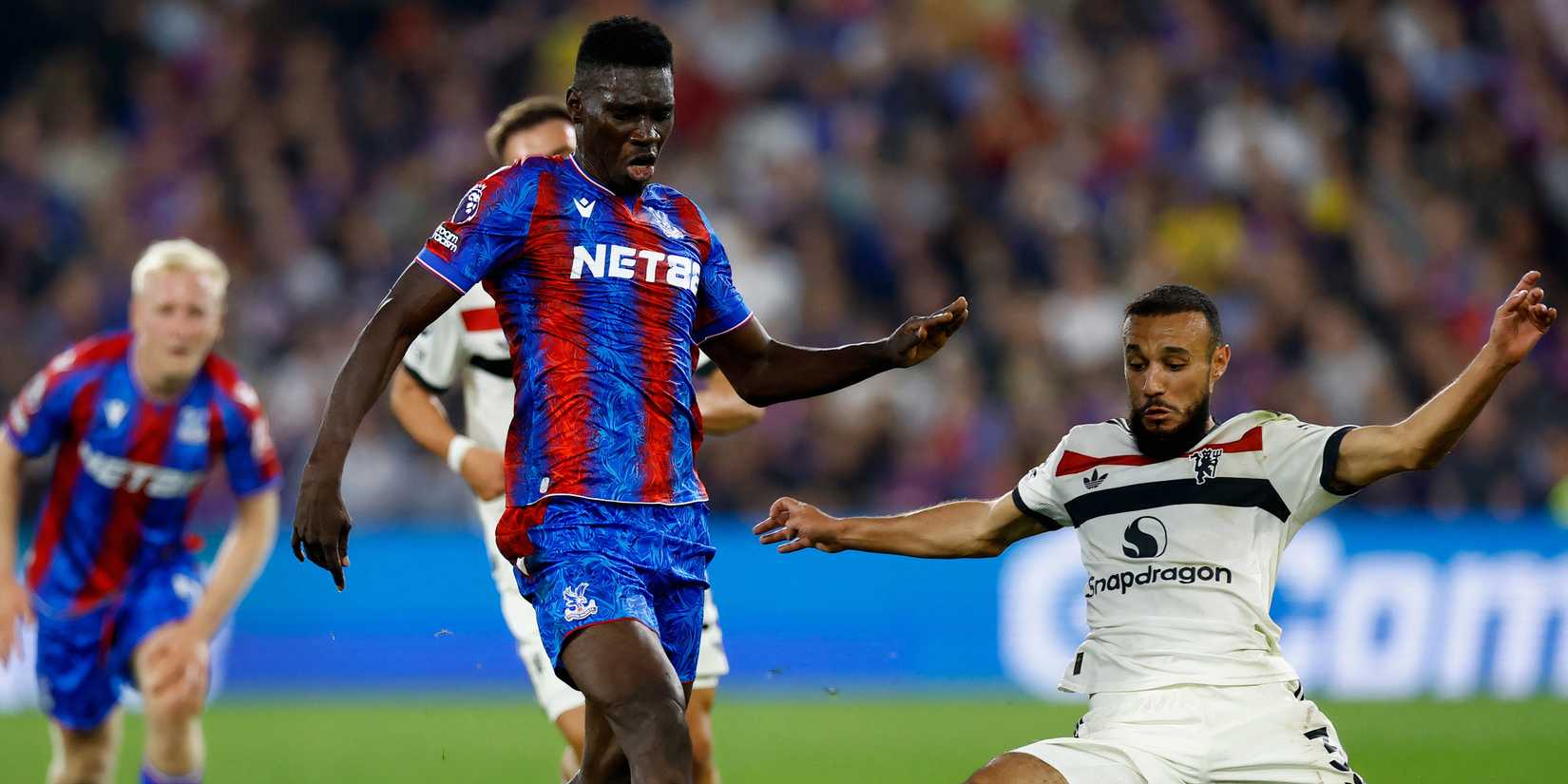 Sarr-Palace-Premier-Legue-Munoz