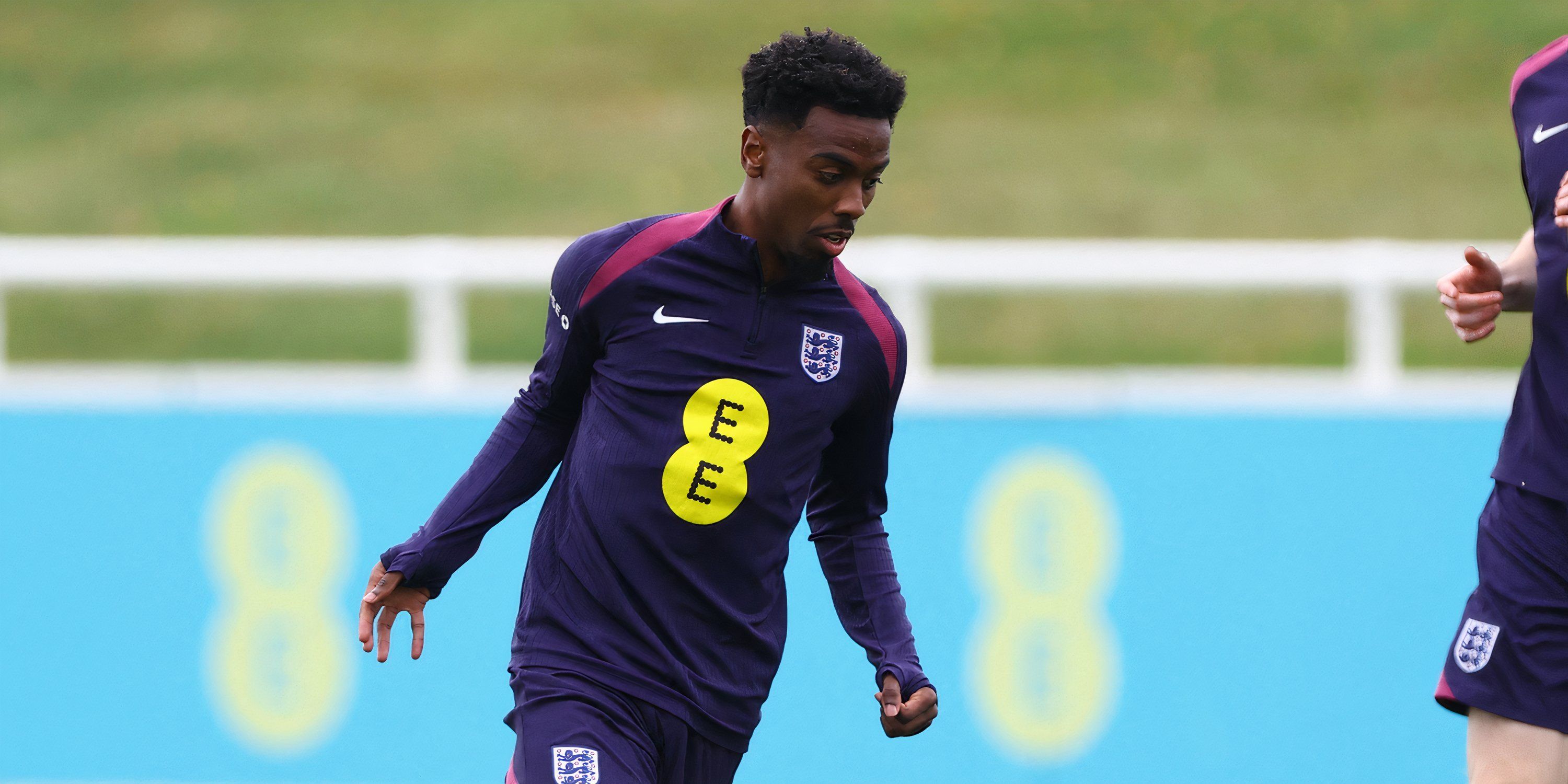 angel-gomes-england-training