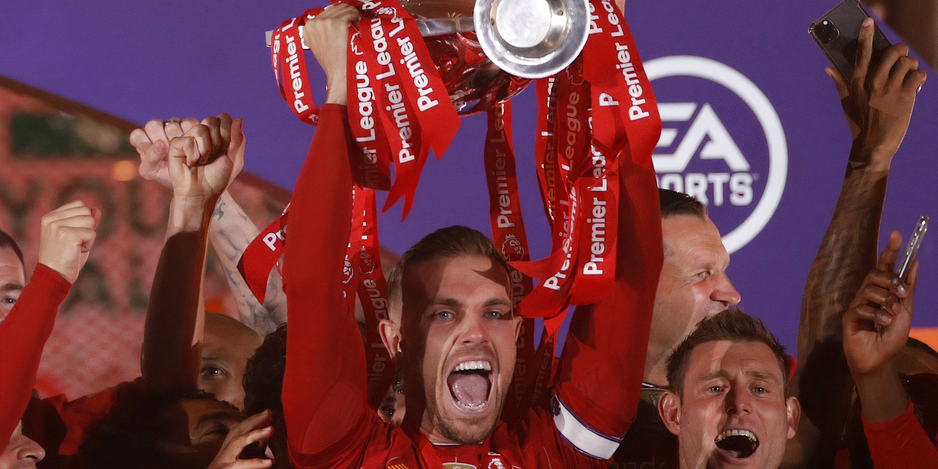 jordan-henderson-liverpool-premier-league-trophy