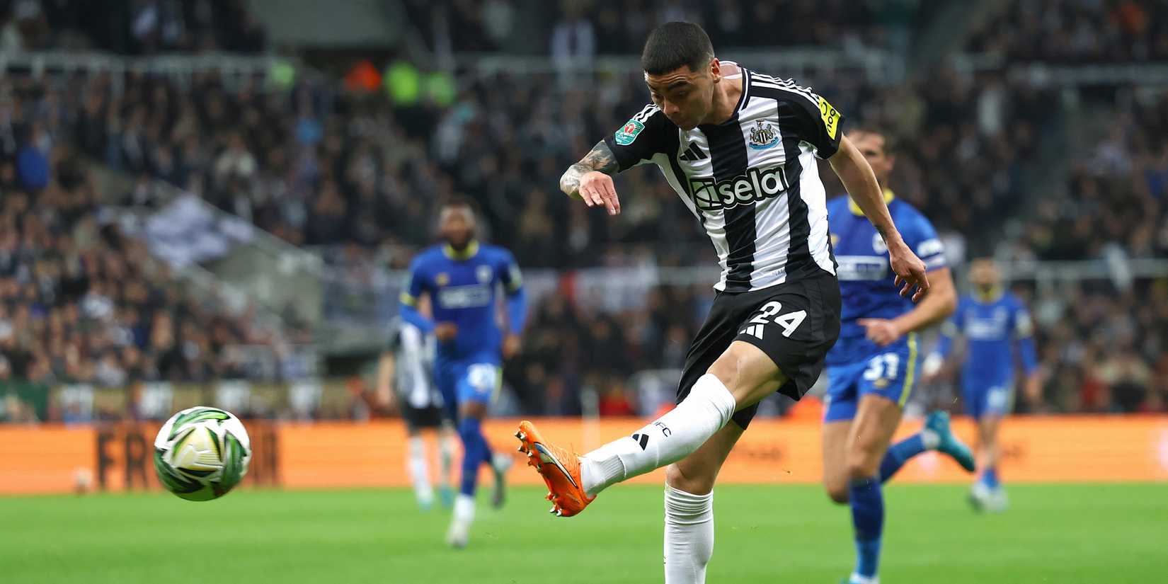 Miguel Almirón pelo Newcastle