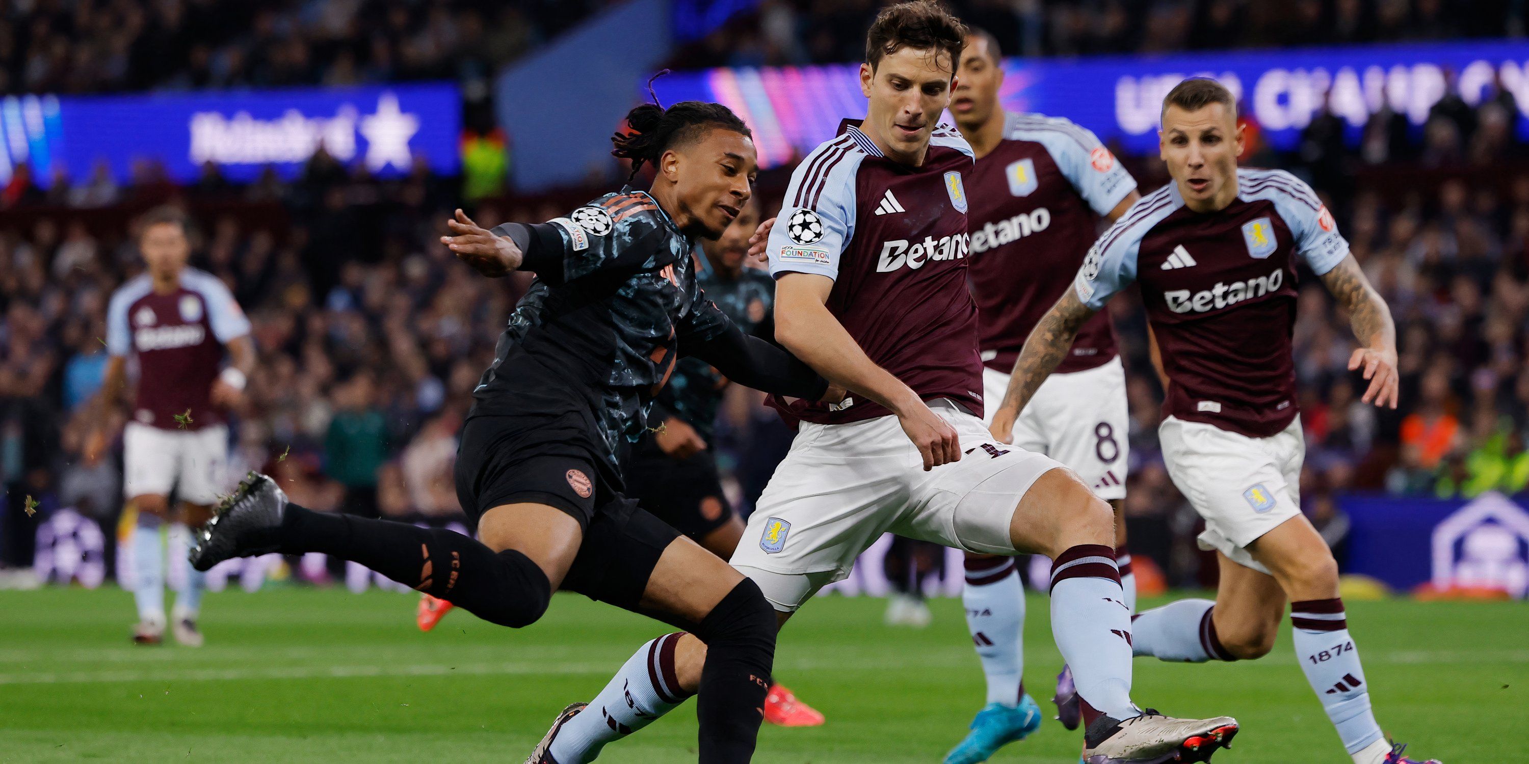 Pau-Torres-Aston-Villa-2