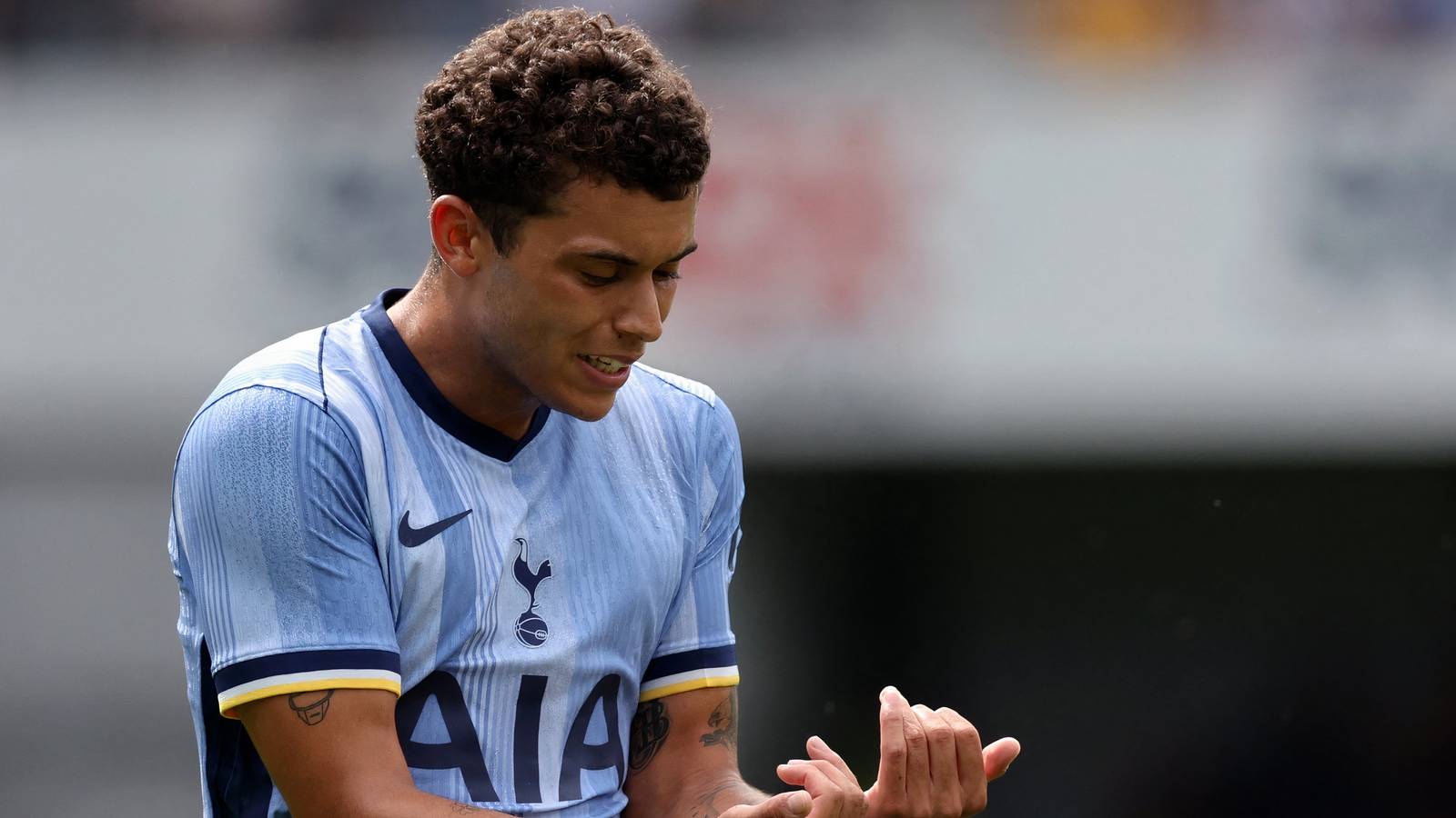 Spurs star who's like "Barcola & Aaron Lennon" could end Johnson's stay