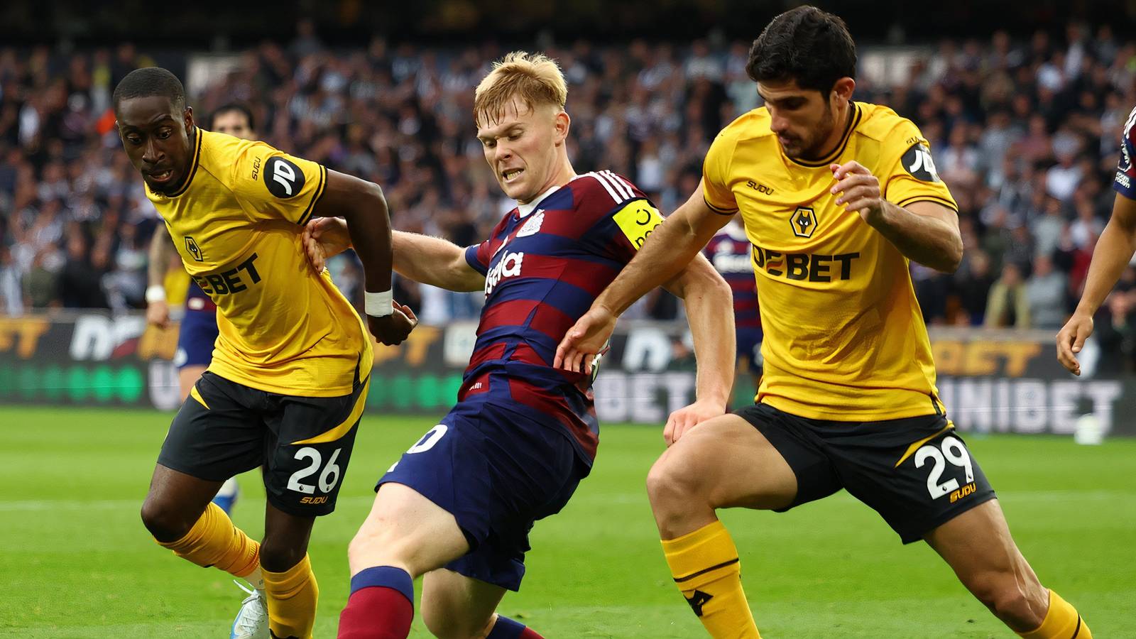 Wolves must now sell £90k-p/w flop who Shi was “delighted” to sign