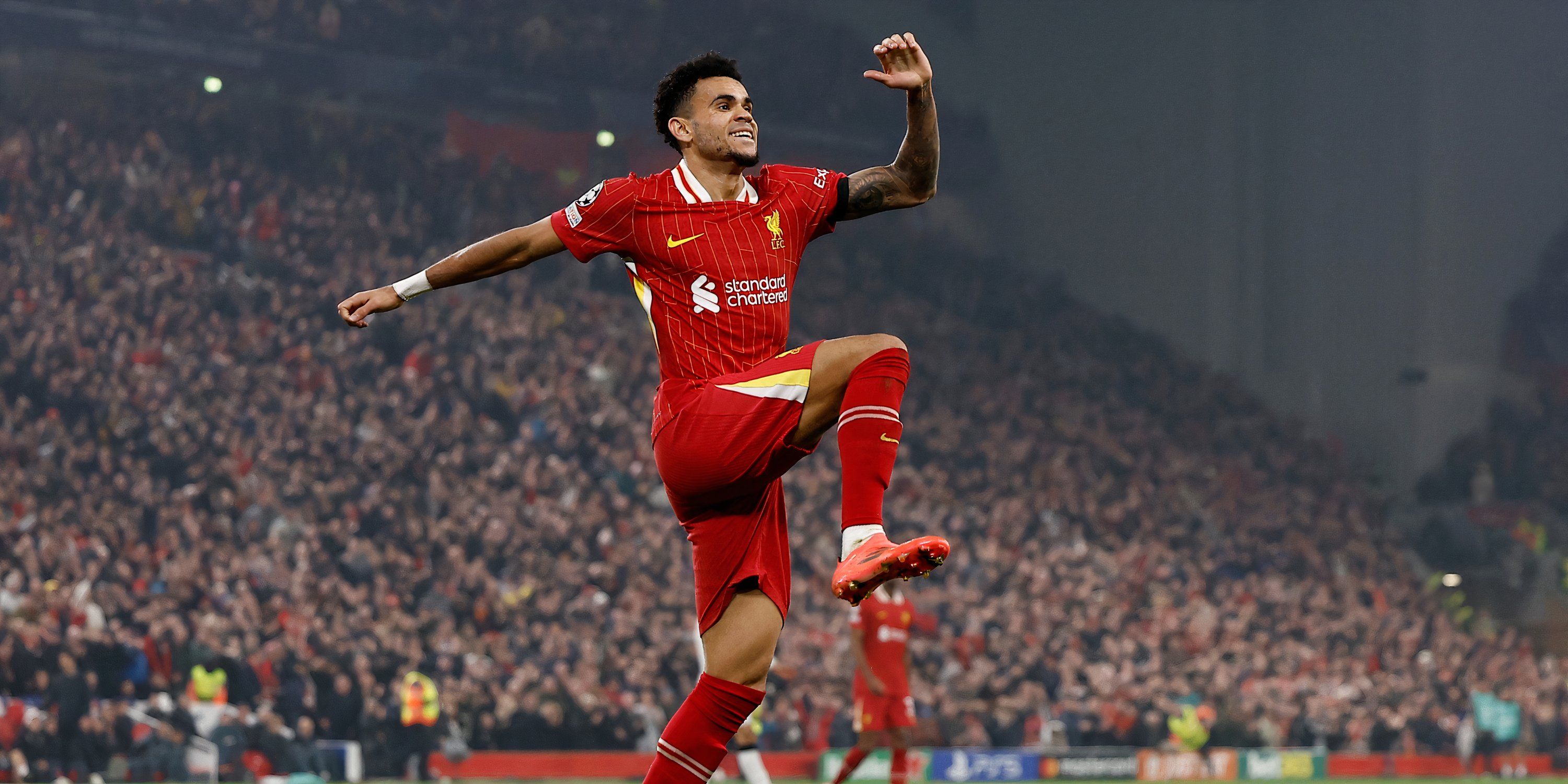 Louis Diaz celebrates Liverpool