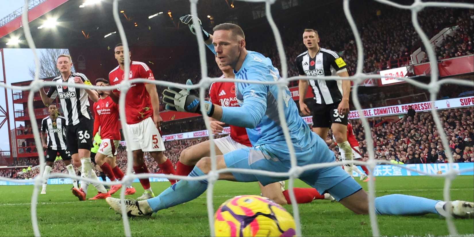 Metz Sales Nottingham Forest