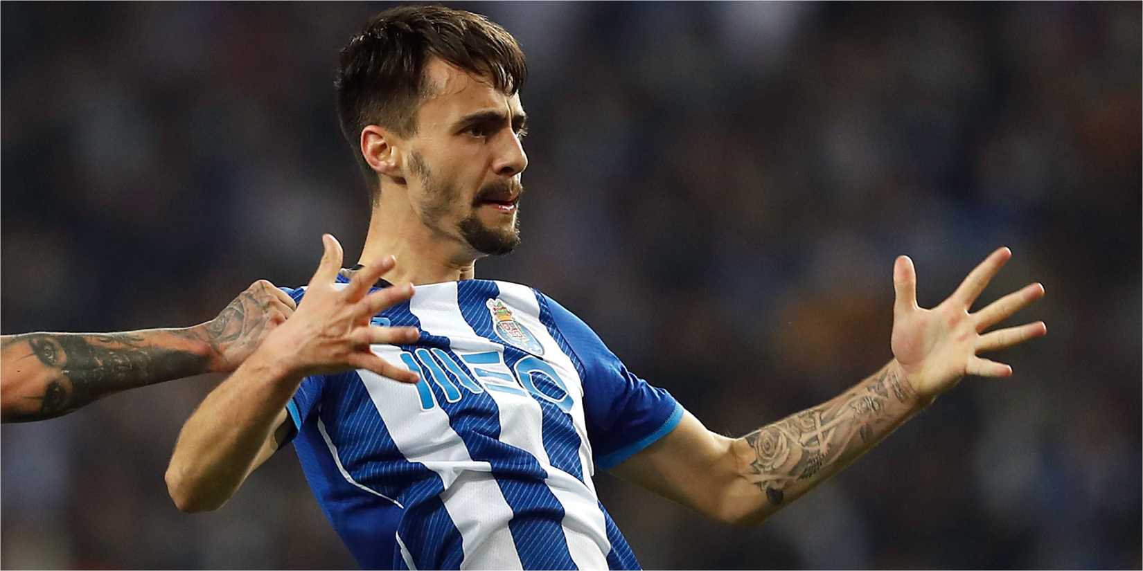 West Ham talks "phenomena" to sign £ 34m star star-news.press/wp Fabio-Vieira-Porto