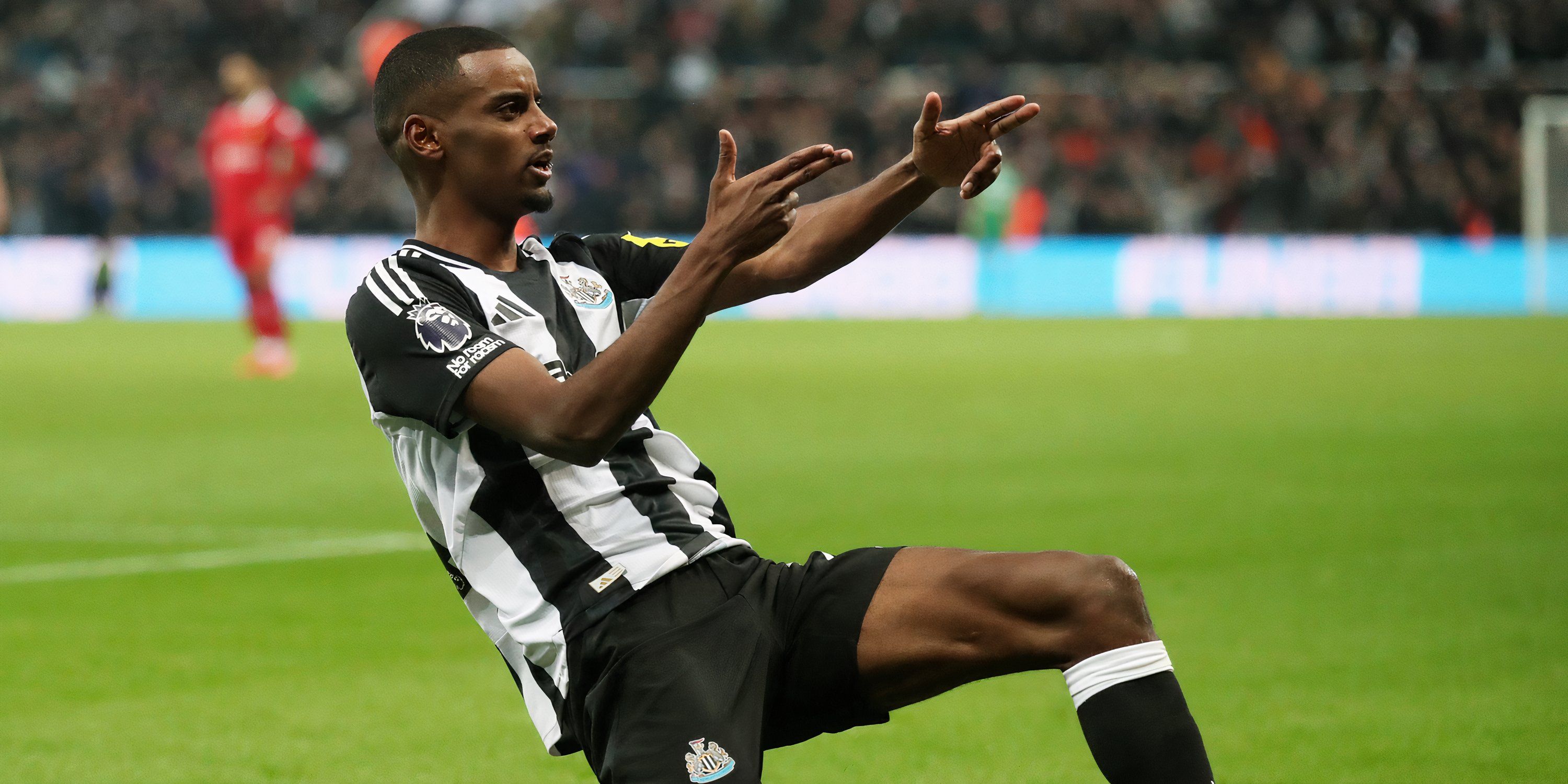 Alexander Isak celebrates vs Liverpool