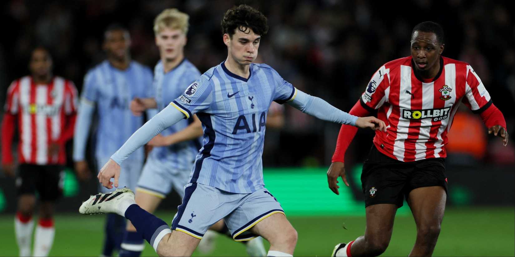 Archie-Gris-Tottenham