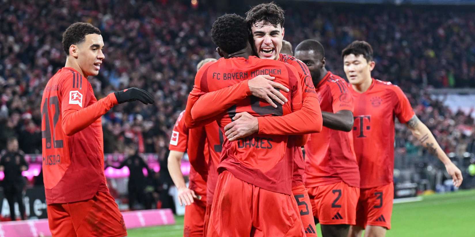 Bayern Munich's Alphonso Davies celebrates scoring their fifth goal Bayern Munich's Aleksandar Pavlovic