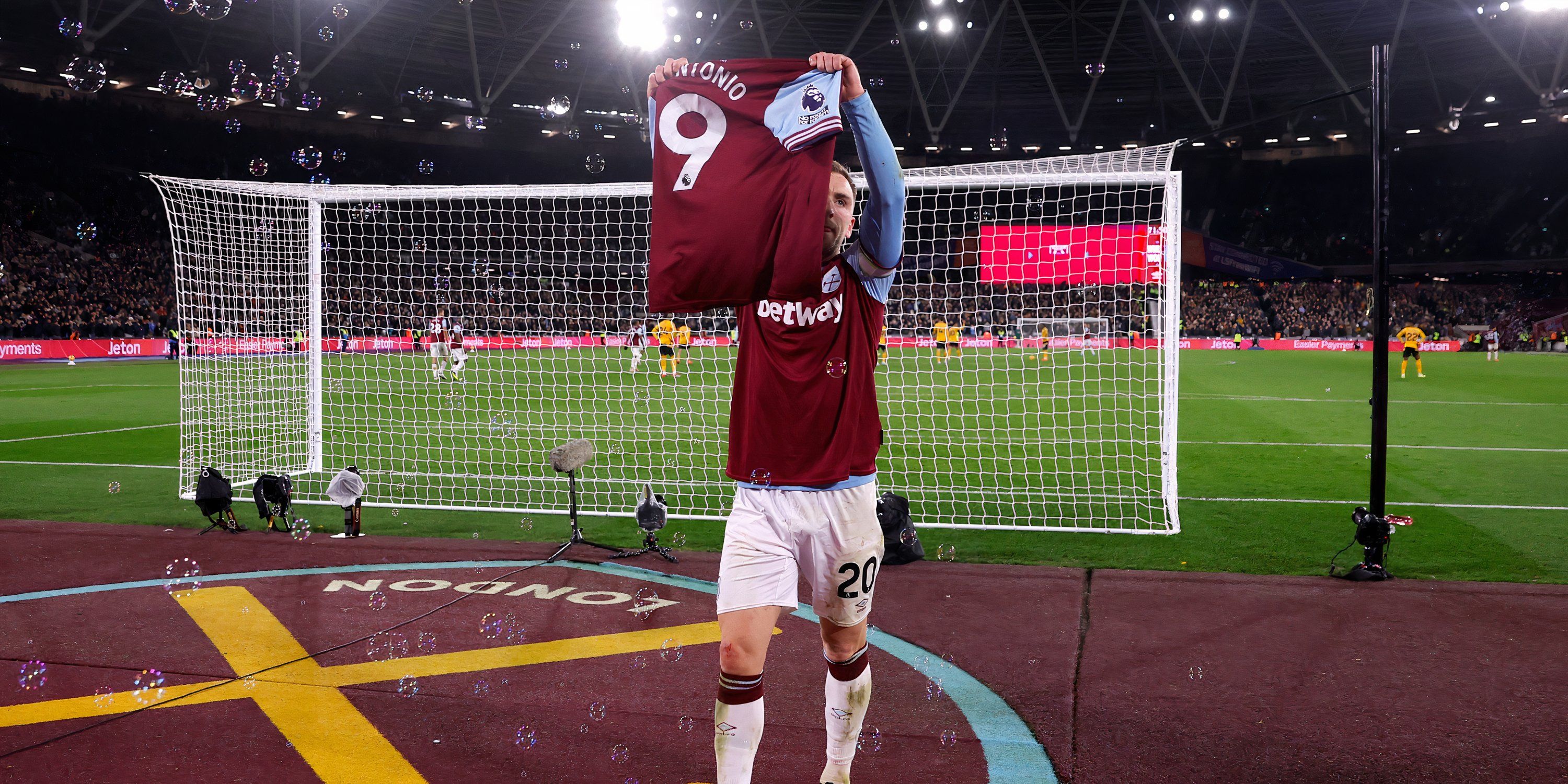 Fantastic" player tells West Ham he wants to go with January exit expected