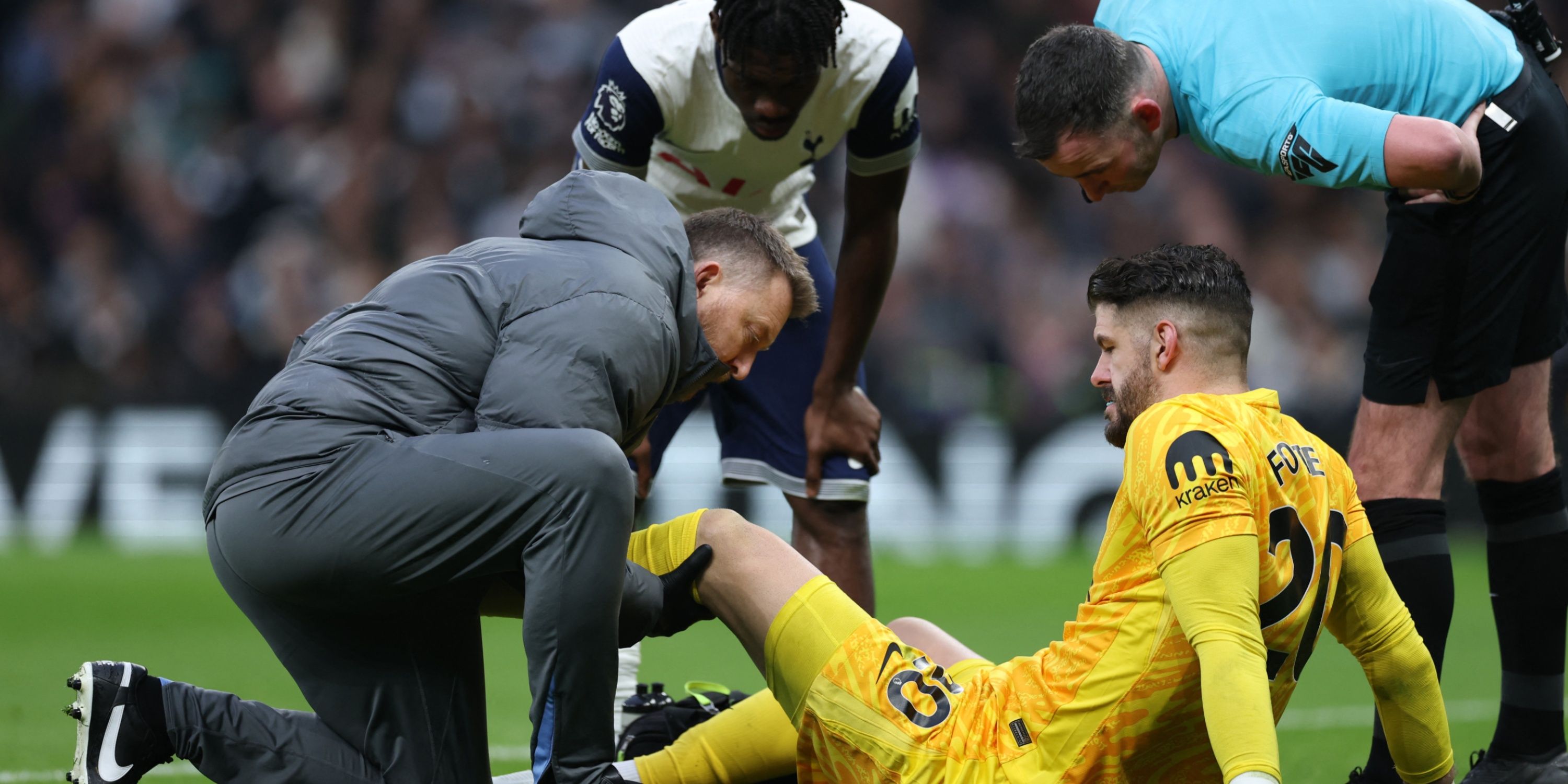 fraser-forster-spurs (2)