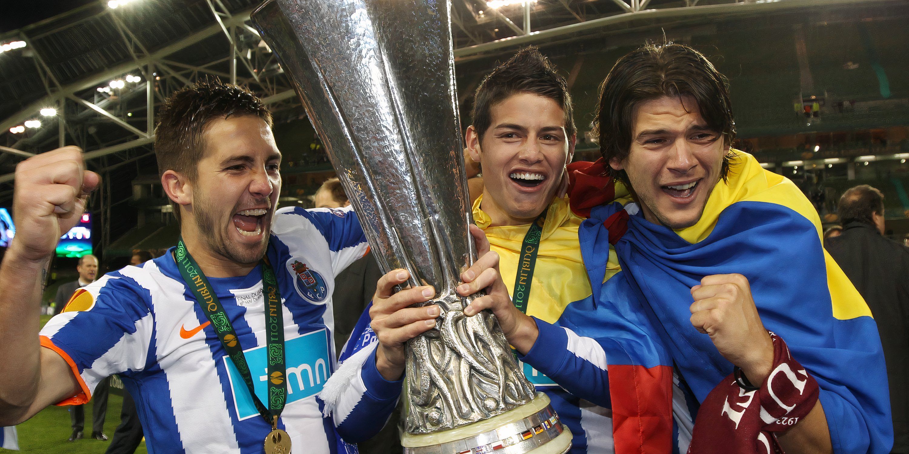 porto-europa-league-trophy-james-rodriguez