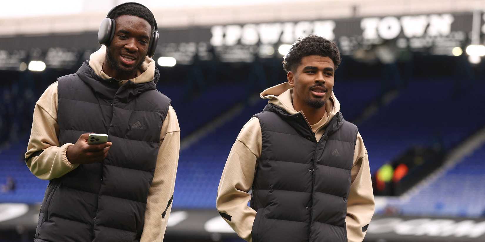 Aston Villa's Lamare Bogarde and Ian Maatsen on the pitch before the match