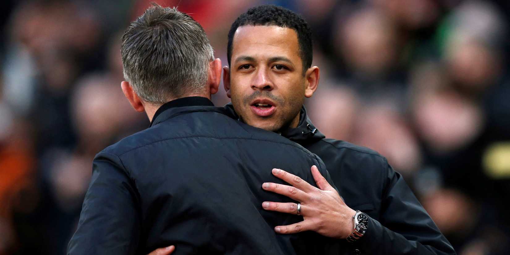 Hull City manager Liam Roneyall and Ipswich coach Kieran McKenna before the game