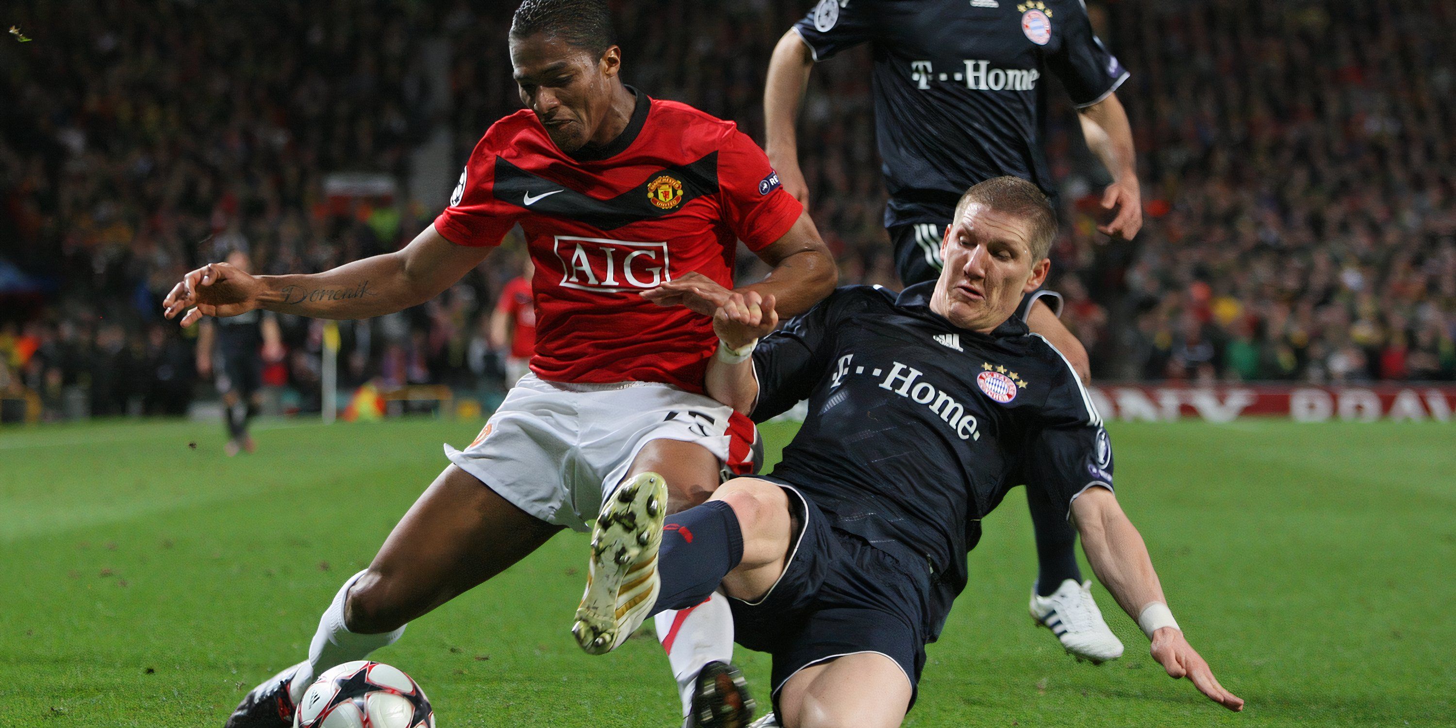 schweinsteiger-valencia-man-utd-bayern-munich-champions-league