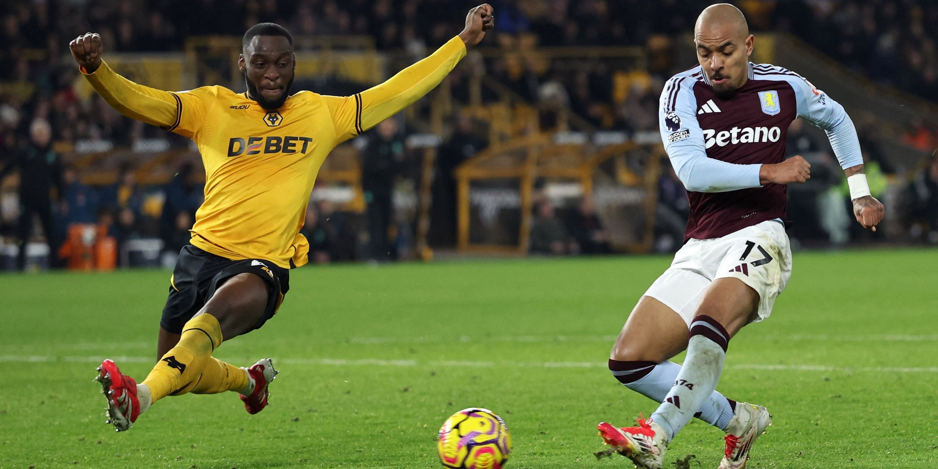 دونييل مالين من أستون فيلا براعم