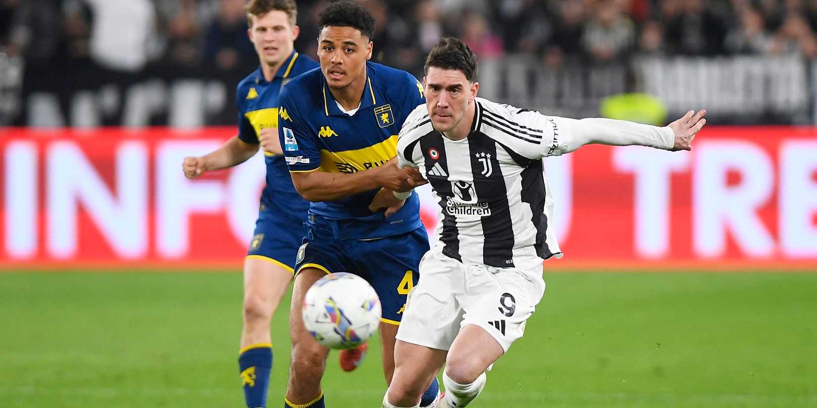 Man Utd now in race with Tottenham to sign 