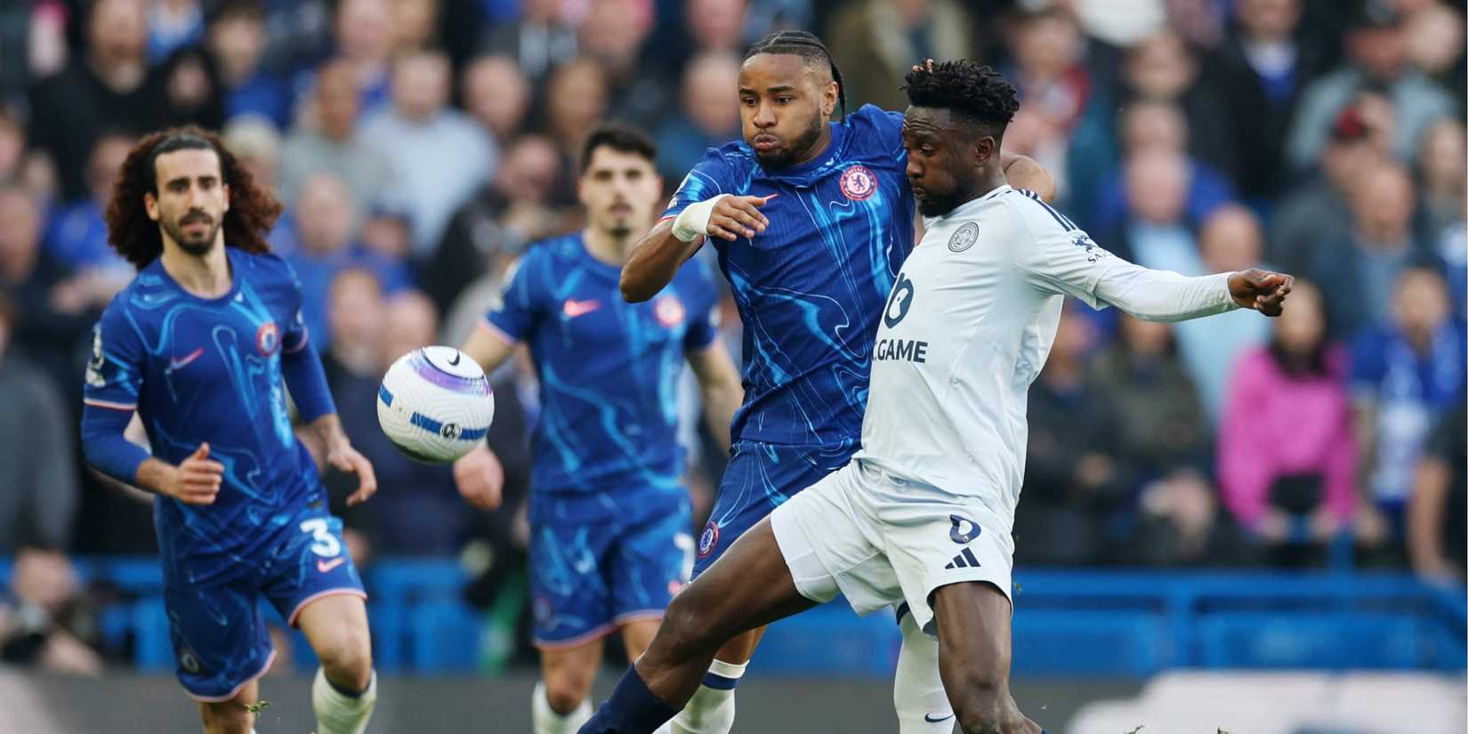 Christopher Nkunku em jogo do Chelsea