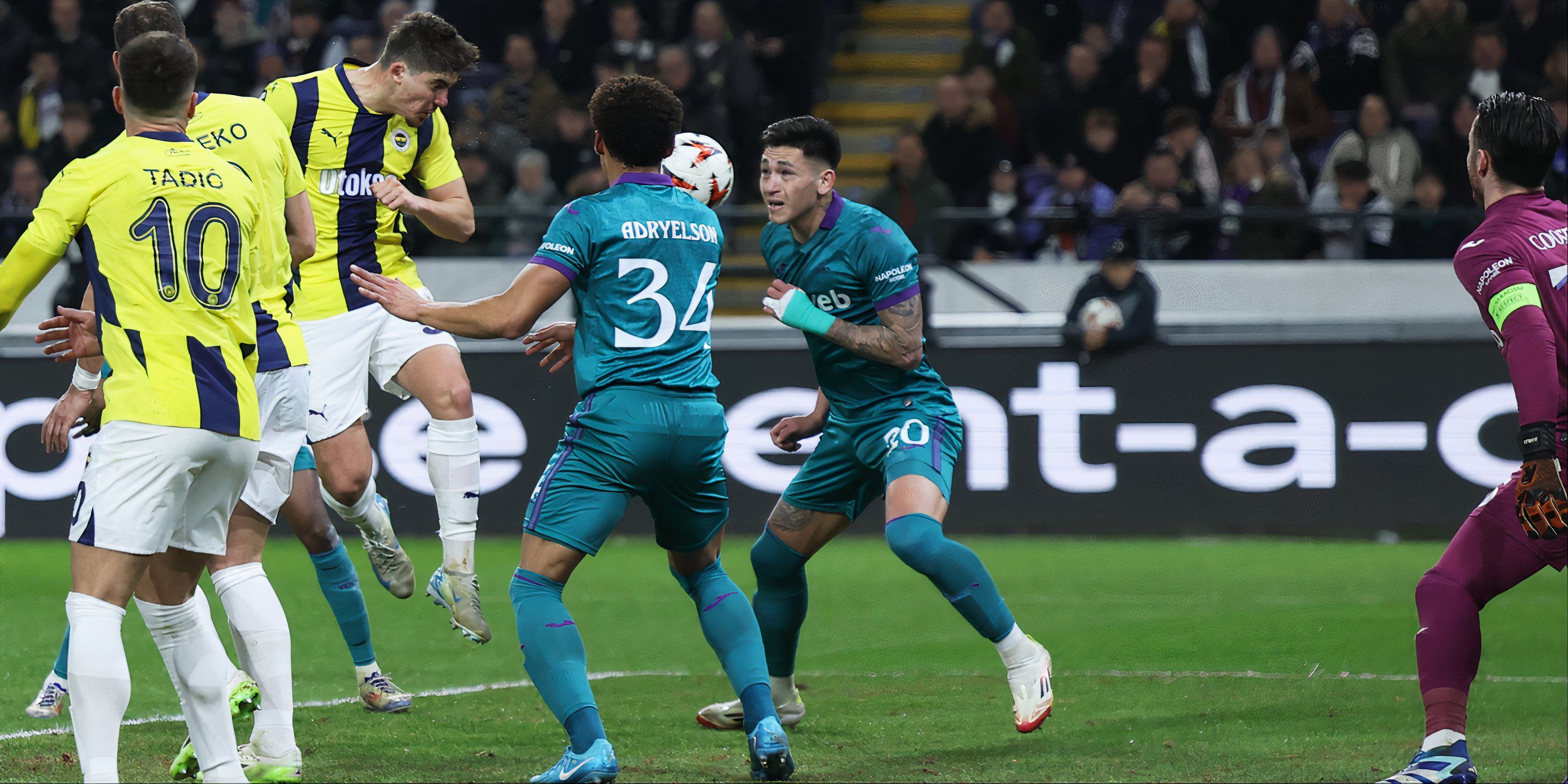 يوسف أكيكيك