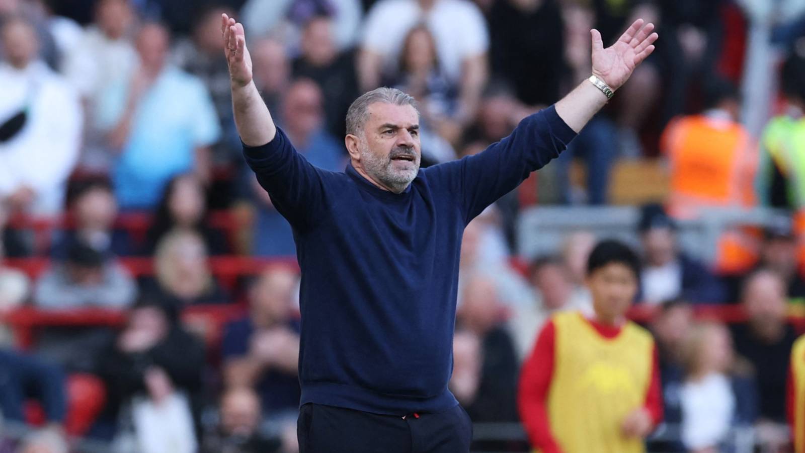 Postecoglou 2.0: Celtic considering hiring "one of the best managers around"