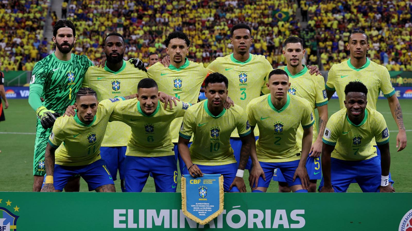 West Ham hold discussions to sign Brazil duo with 35 goals between them this year