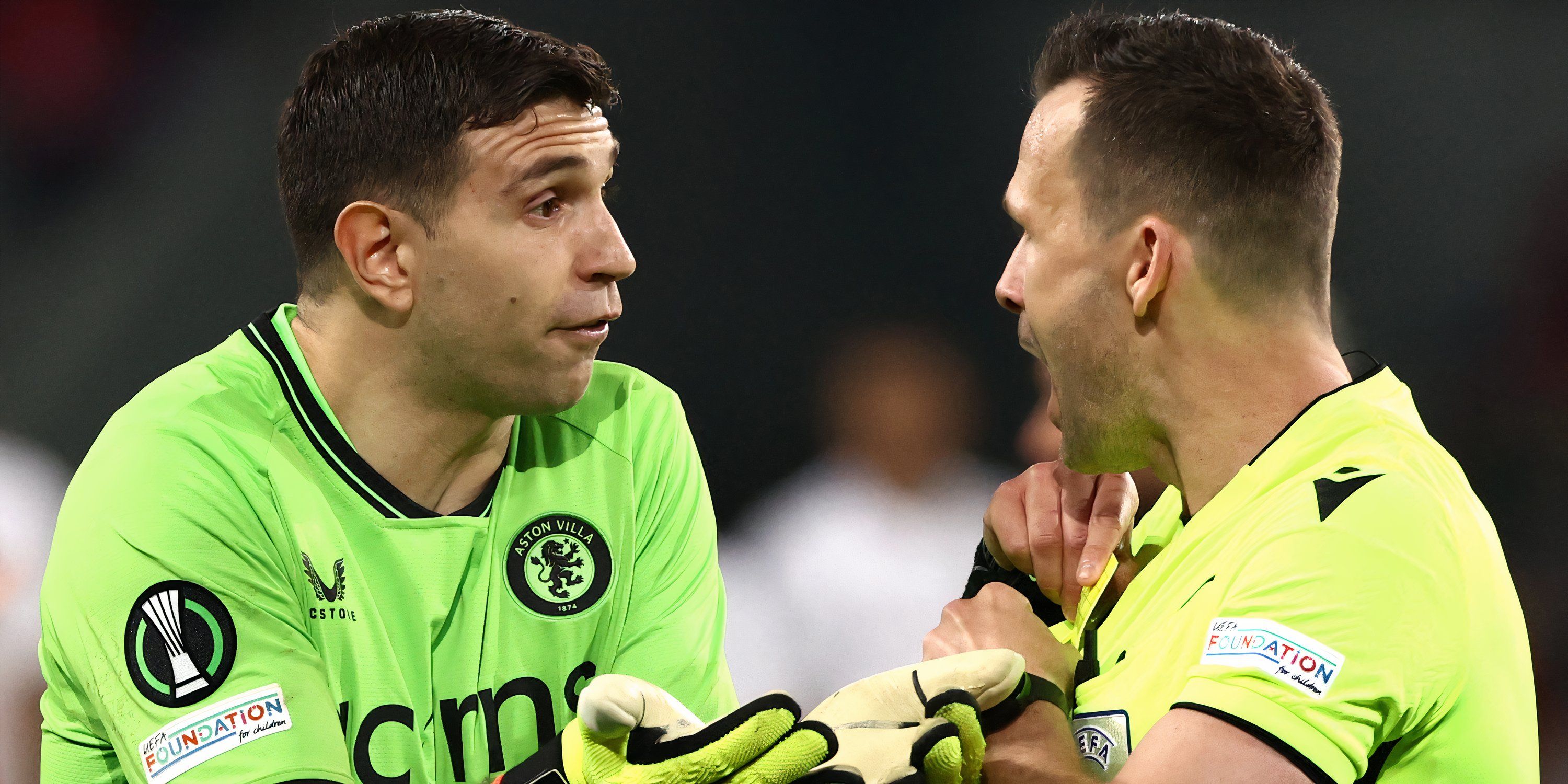 Emi-Martinez-Aaston-Villa-Lille-Conference-League