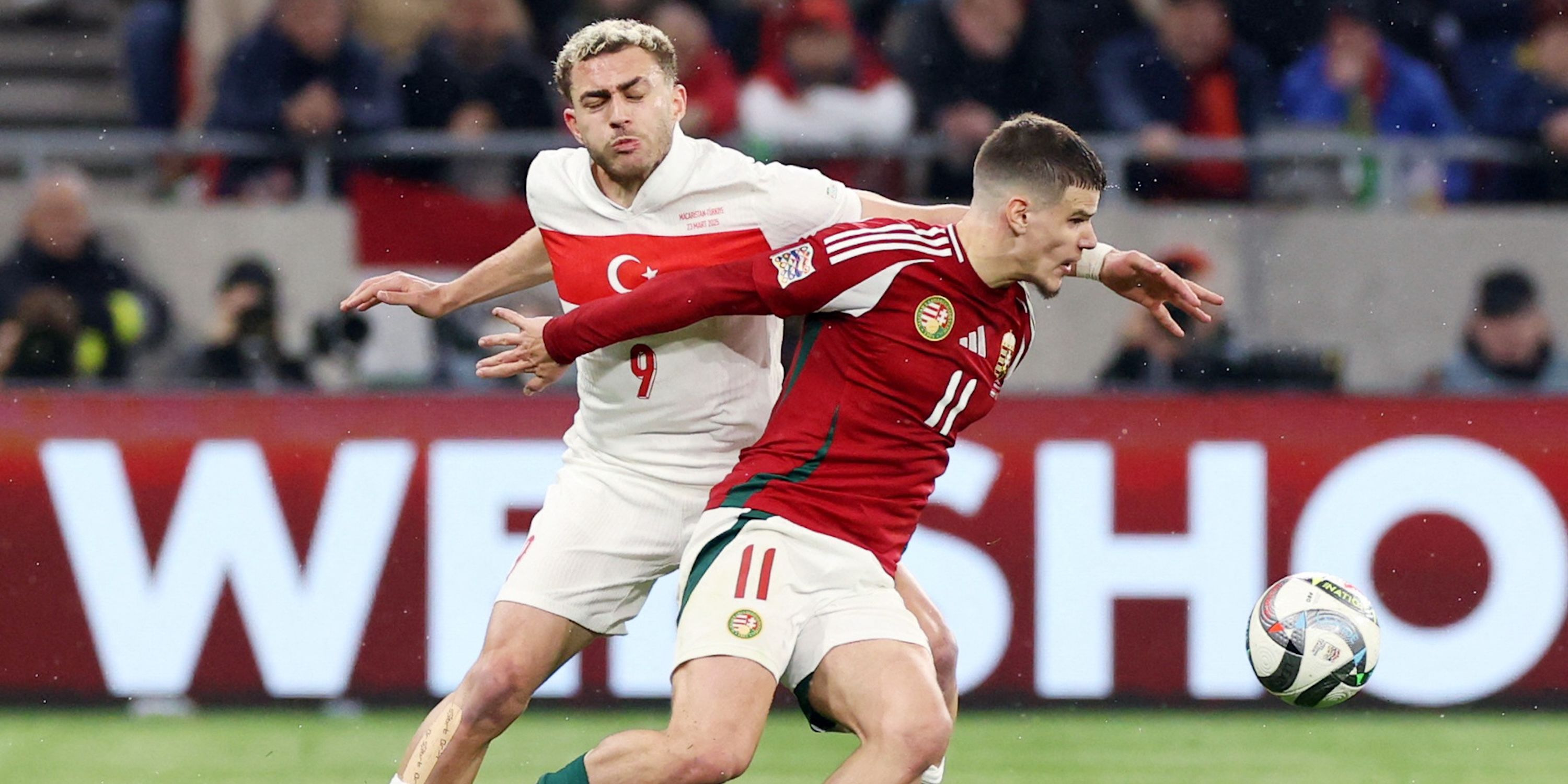 ميلوس كيركز في المجر في العمل مع باريس ألبر ييلماز في توركياي