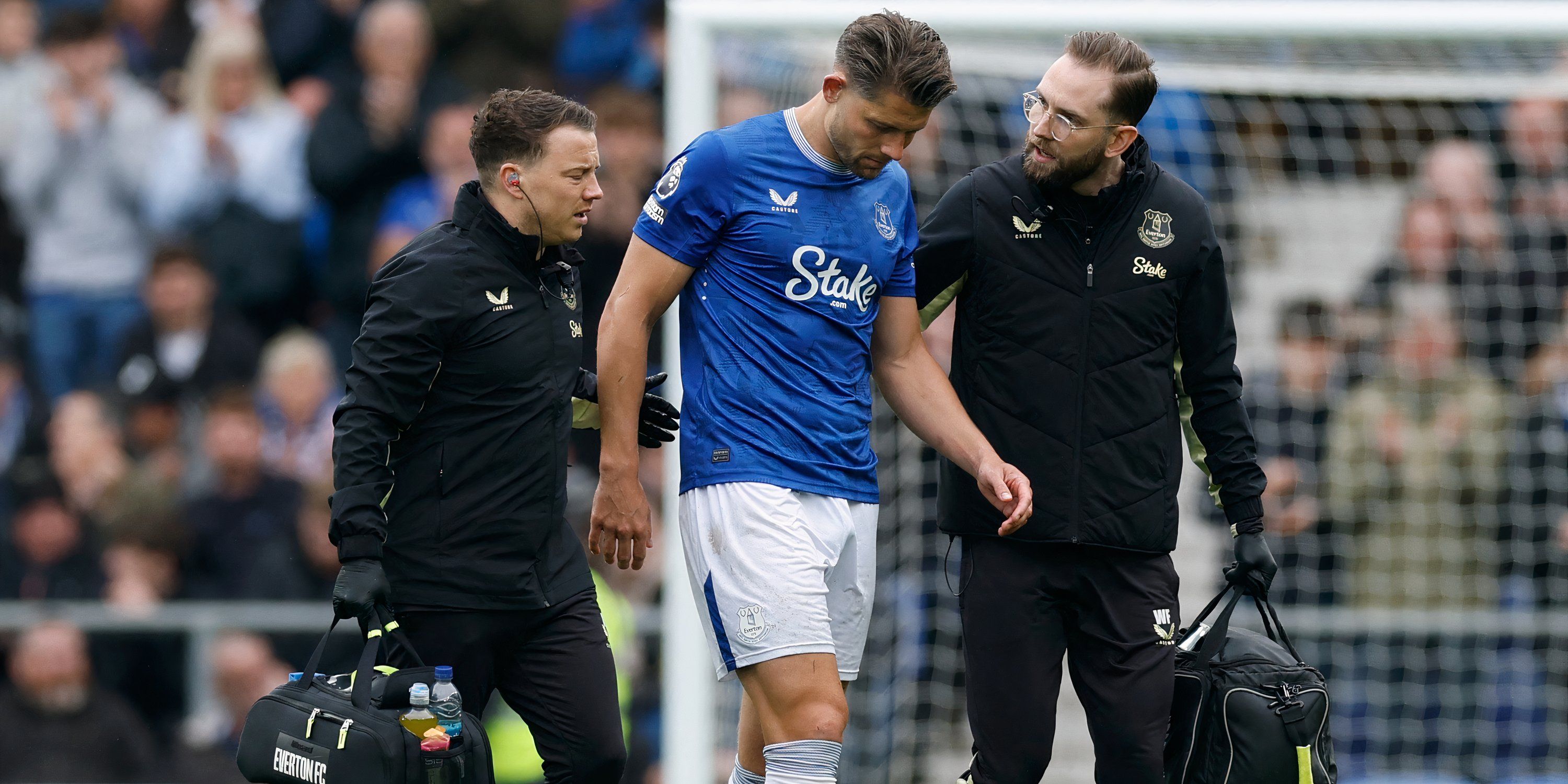 أصيب جيمس تاركوفسكي بإيفرتون