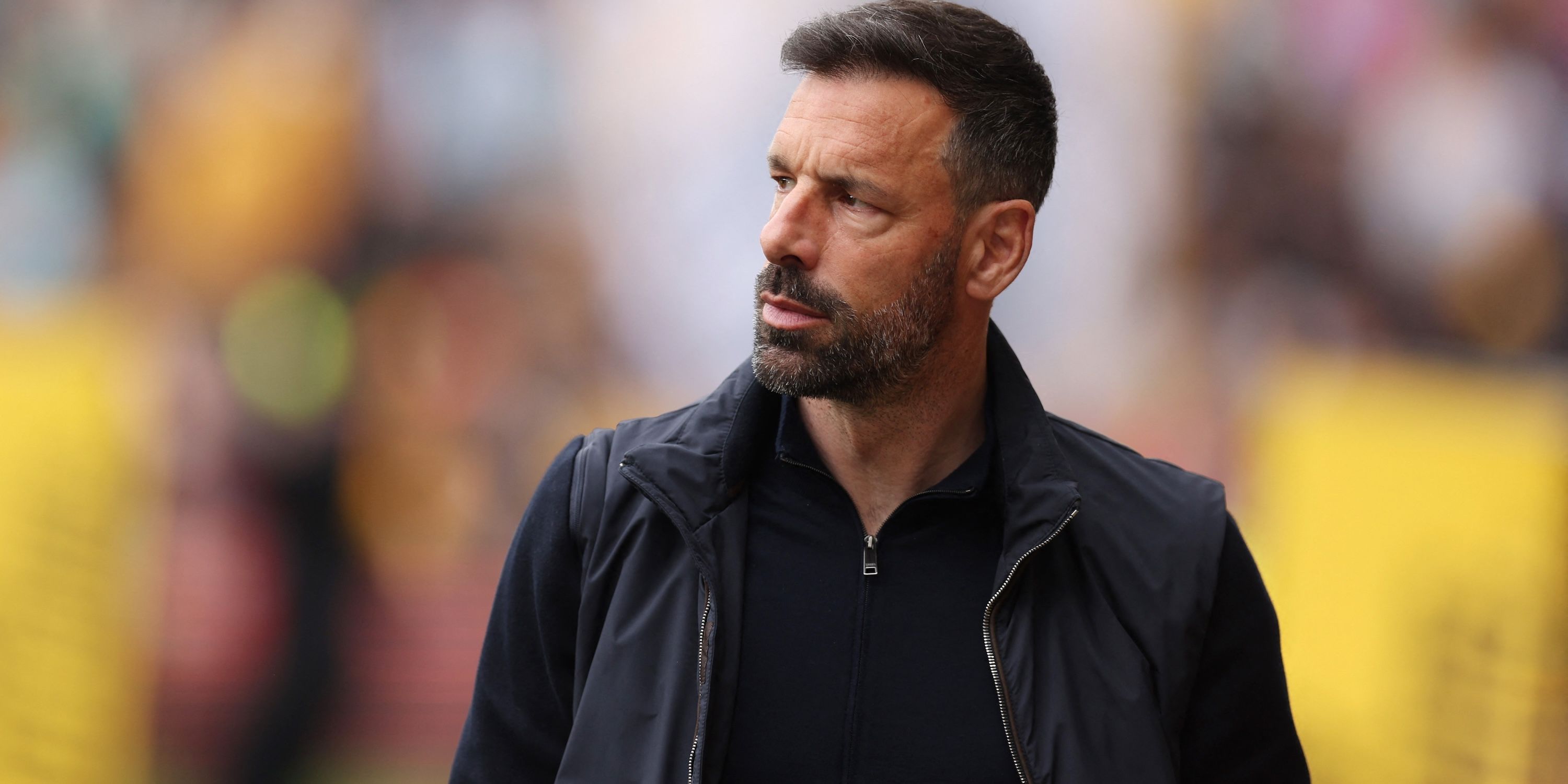 Leicester City Manager Ruud van Nistelrooy before the match
