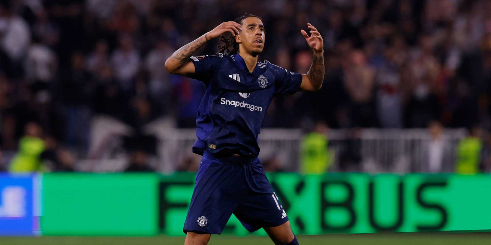 leny-yoro-man-utd