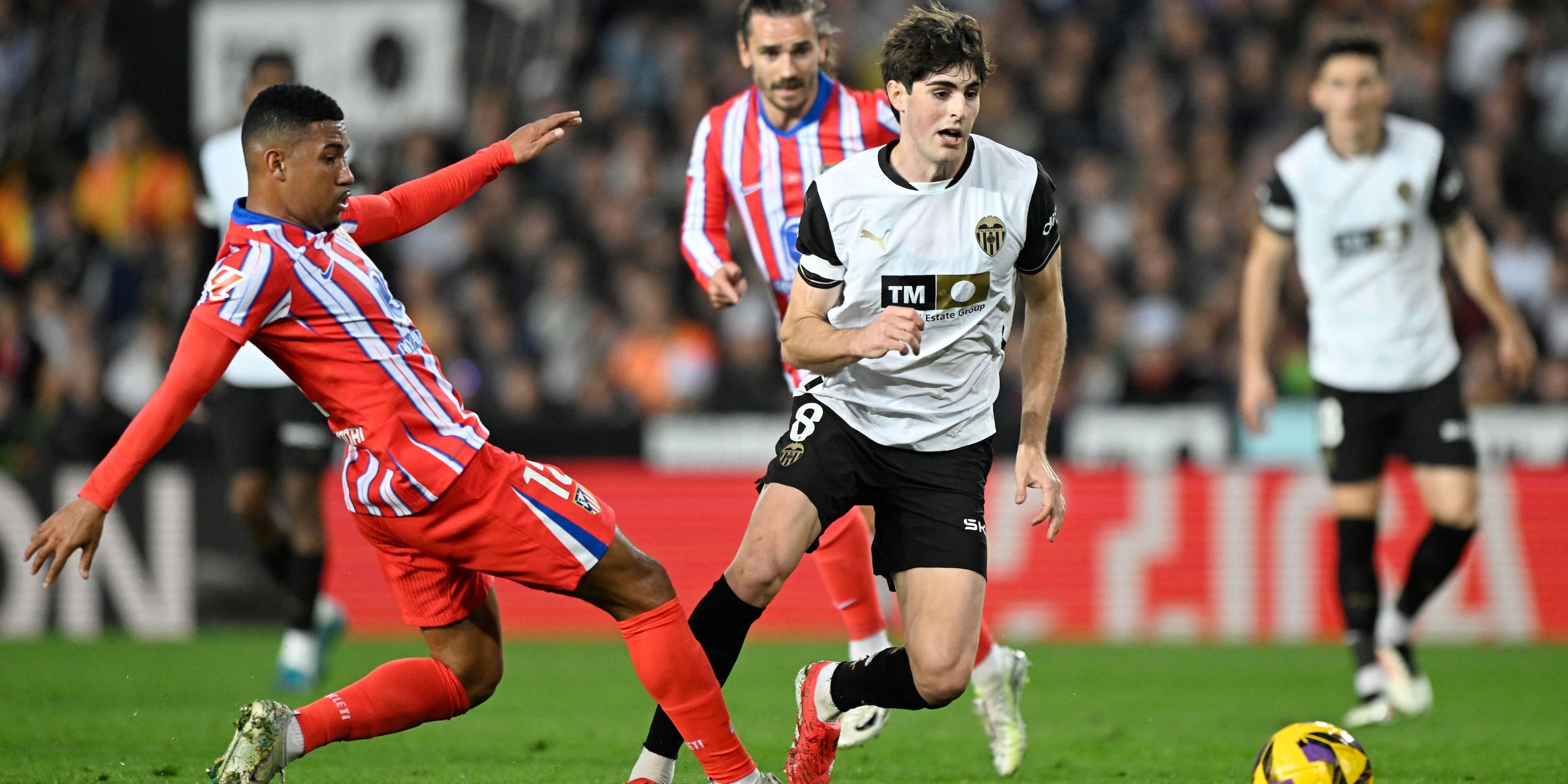 Valencia's Javi Guerra is moving with Atletico Madrid's Samuel Lino