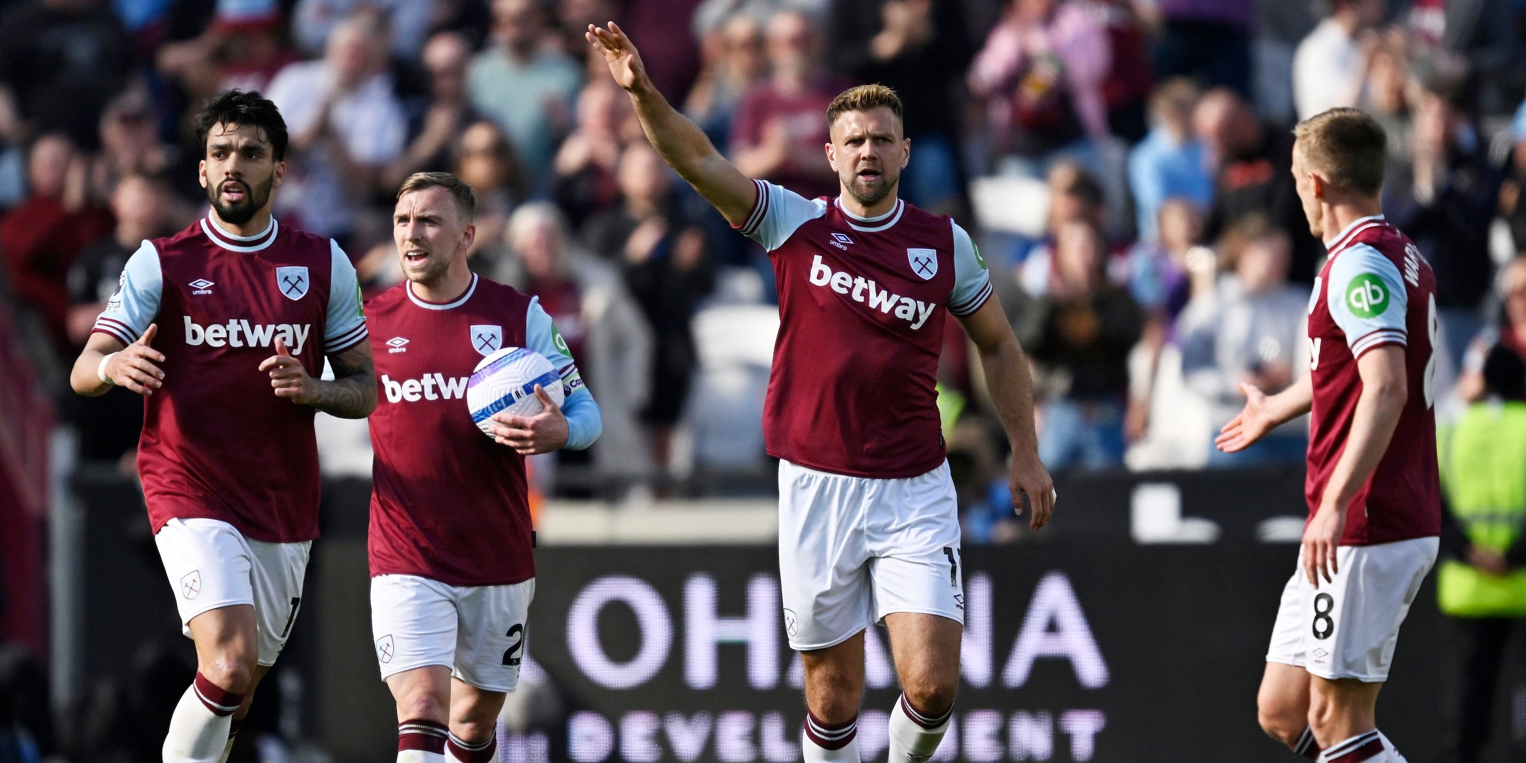 Nicolas Volcrov from West Ham United celebrates his first goal with Jarud Bowen from West Ham United