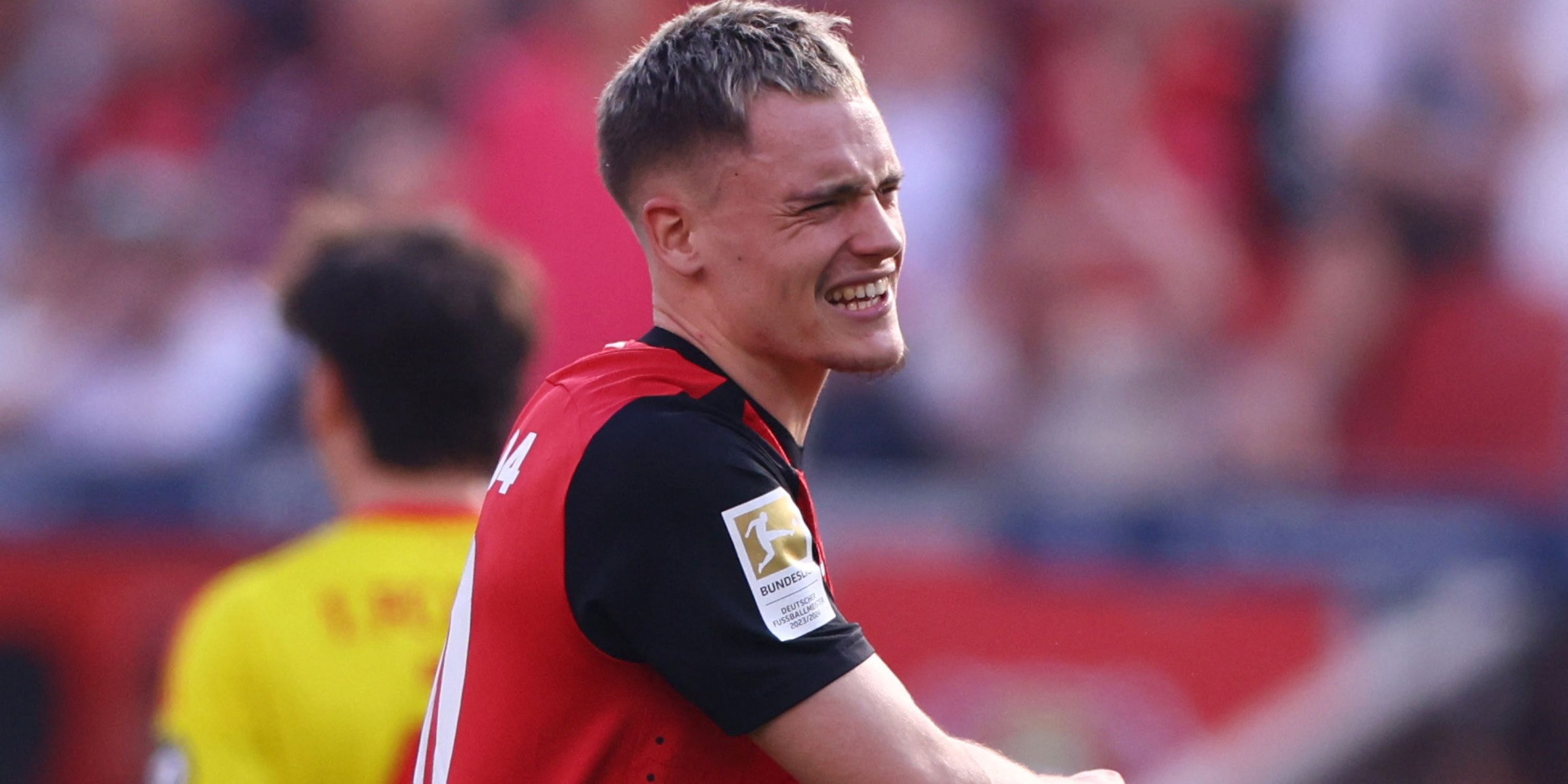 Bayer Leverkusen Florian and Witz interact