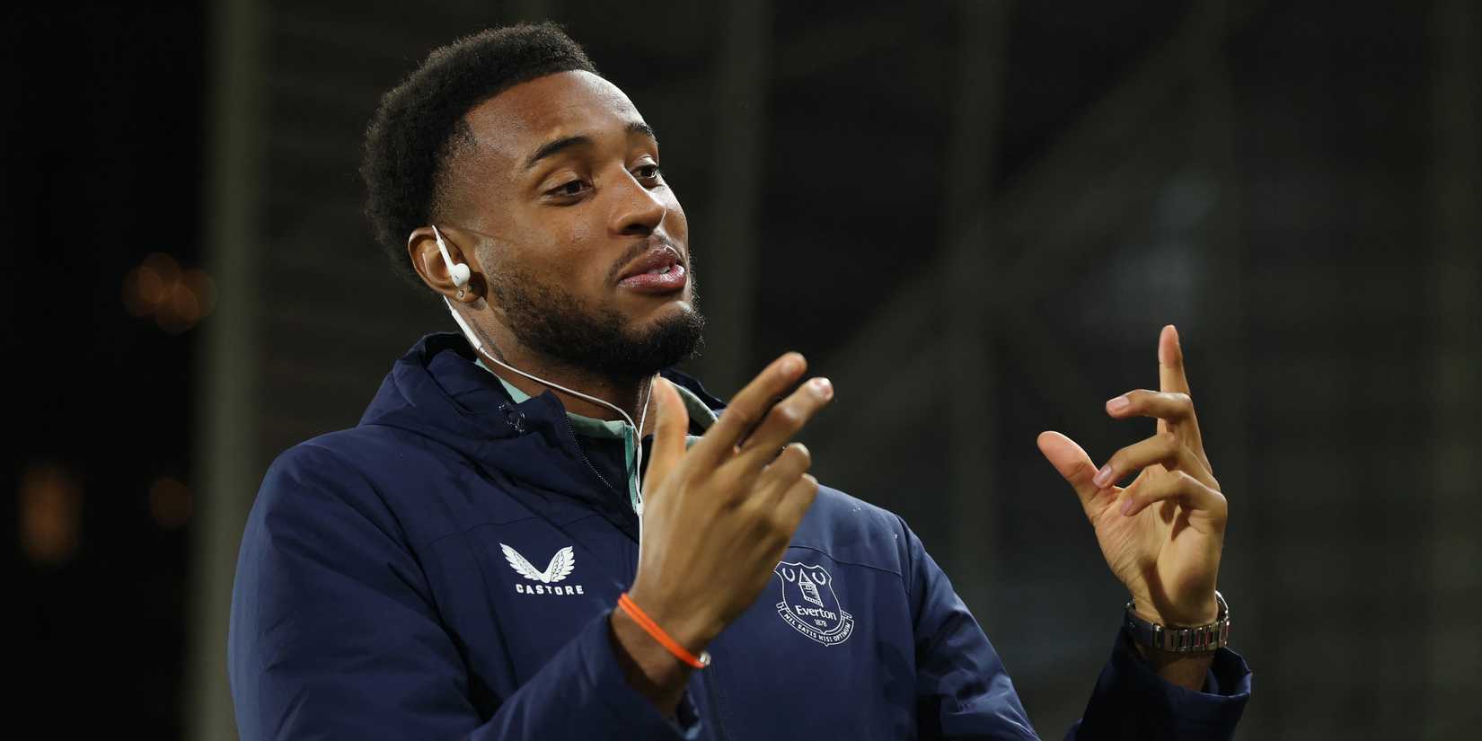 Rangers goes to Scotland "Isak inspired" star-news.press/wp Everton's Youssef Chermiti