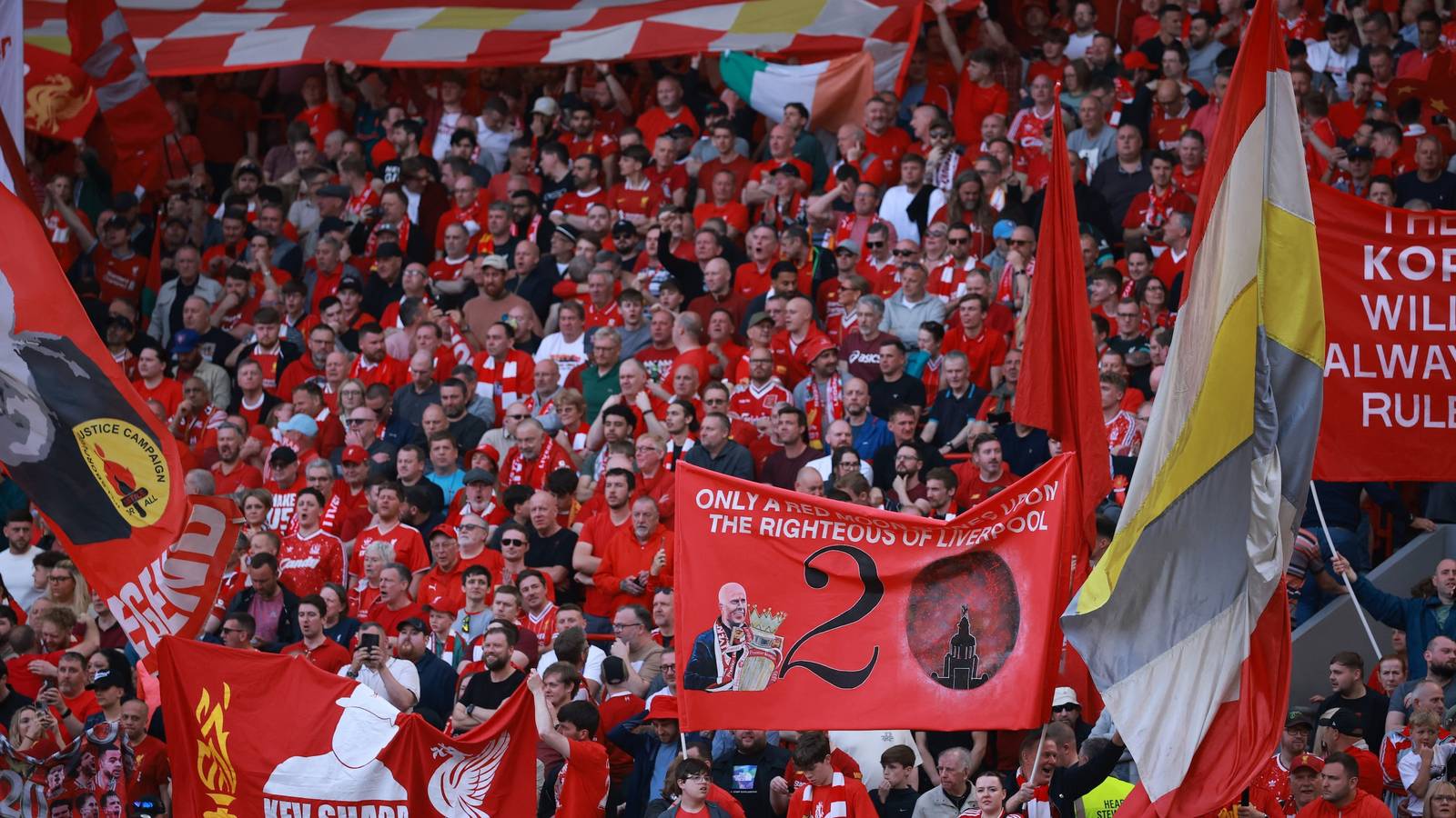 “One of the best managers in the Premier League” is open to joining Liverpool