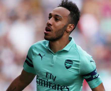 pierre-emerick-aubameyang-arsenal-golden-boot