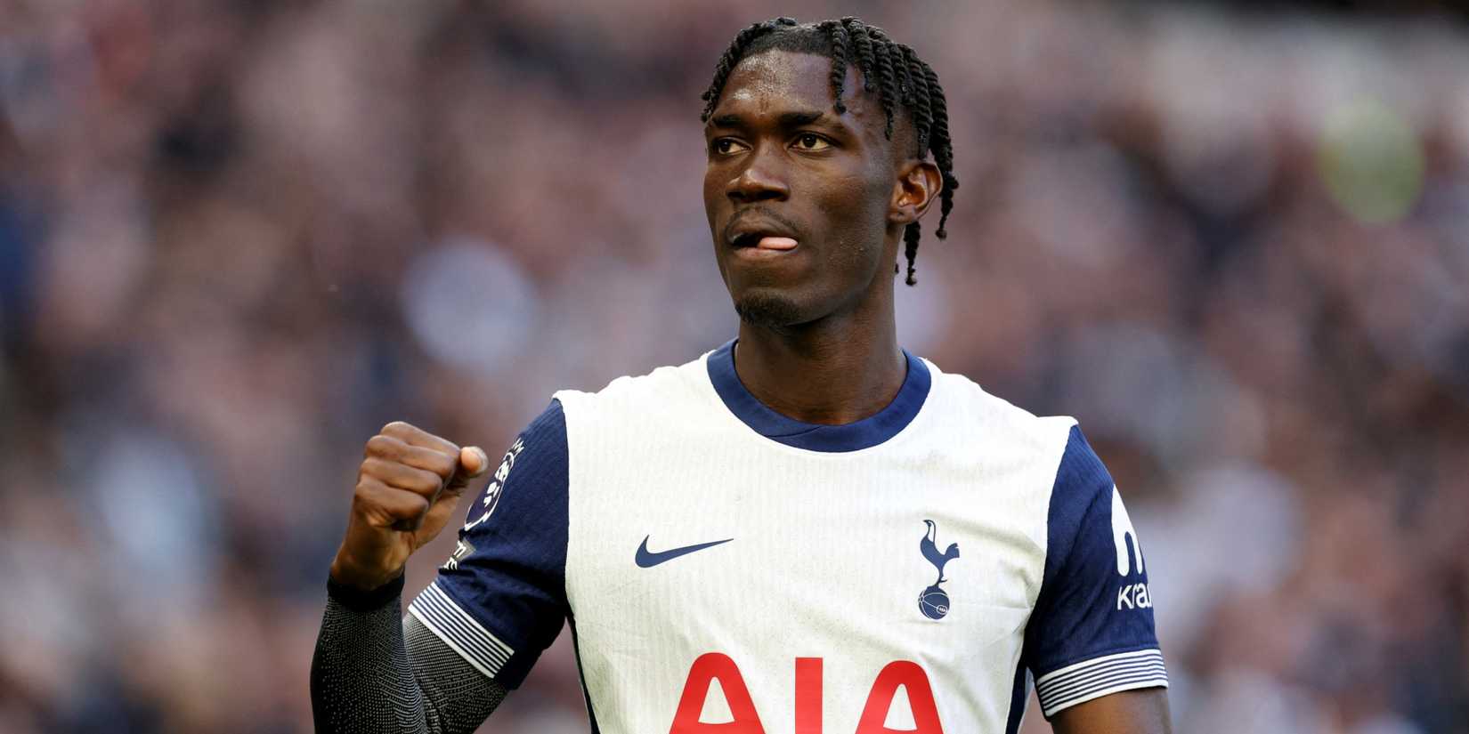 Insider "definitely" Everton has "Look" "55k-Aaaaaa Wideffielder star-news.press/wp Yves-Bissoma-Spurs