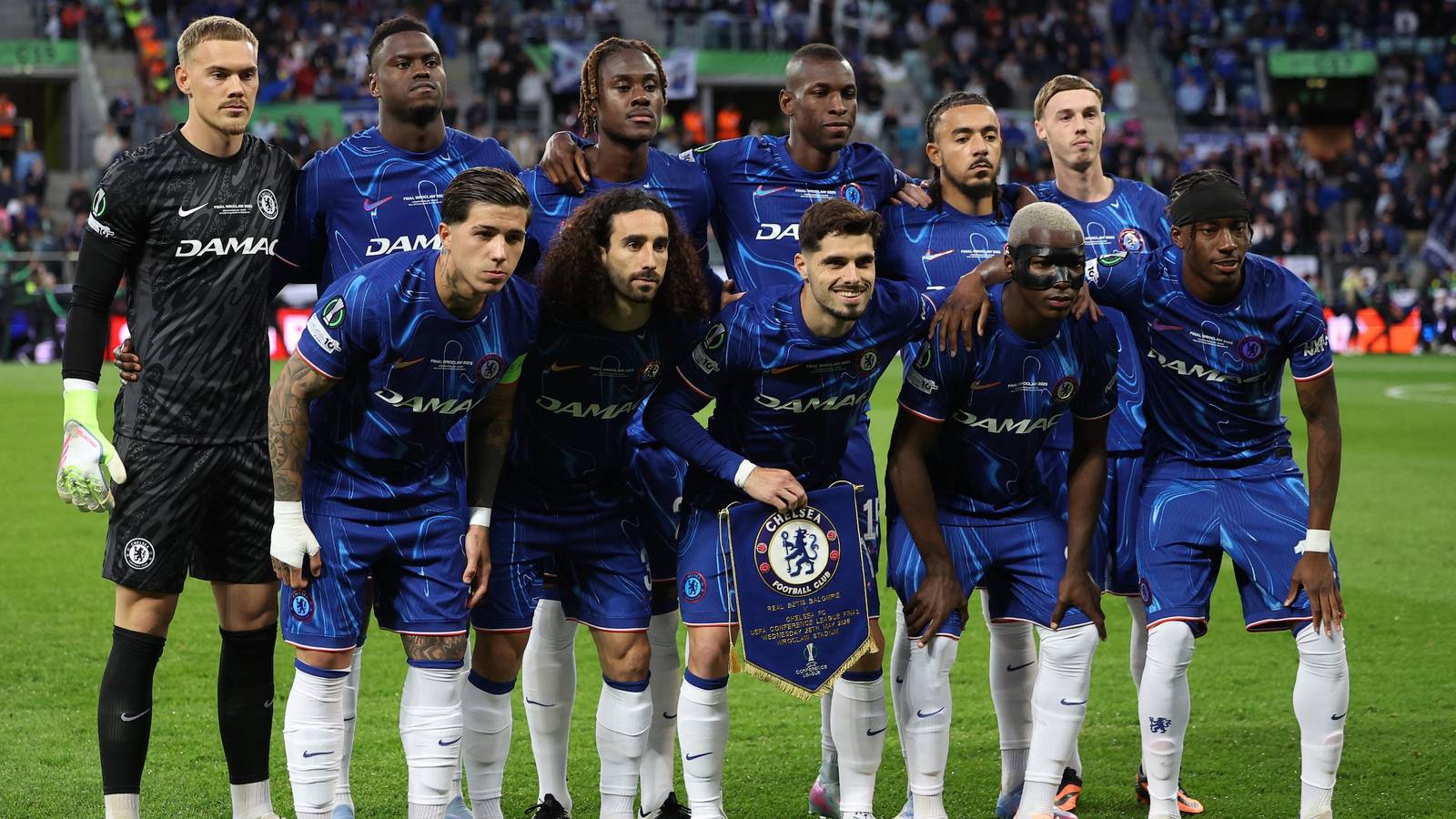 Deal close: Chelsea now nearing agreement to sign 