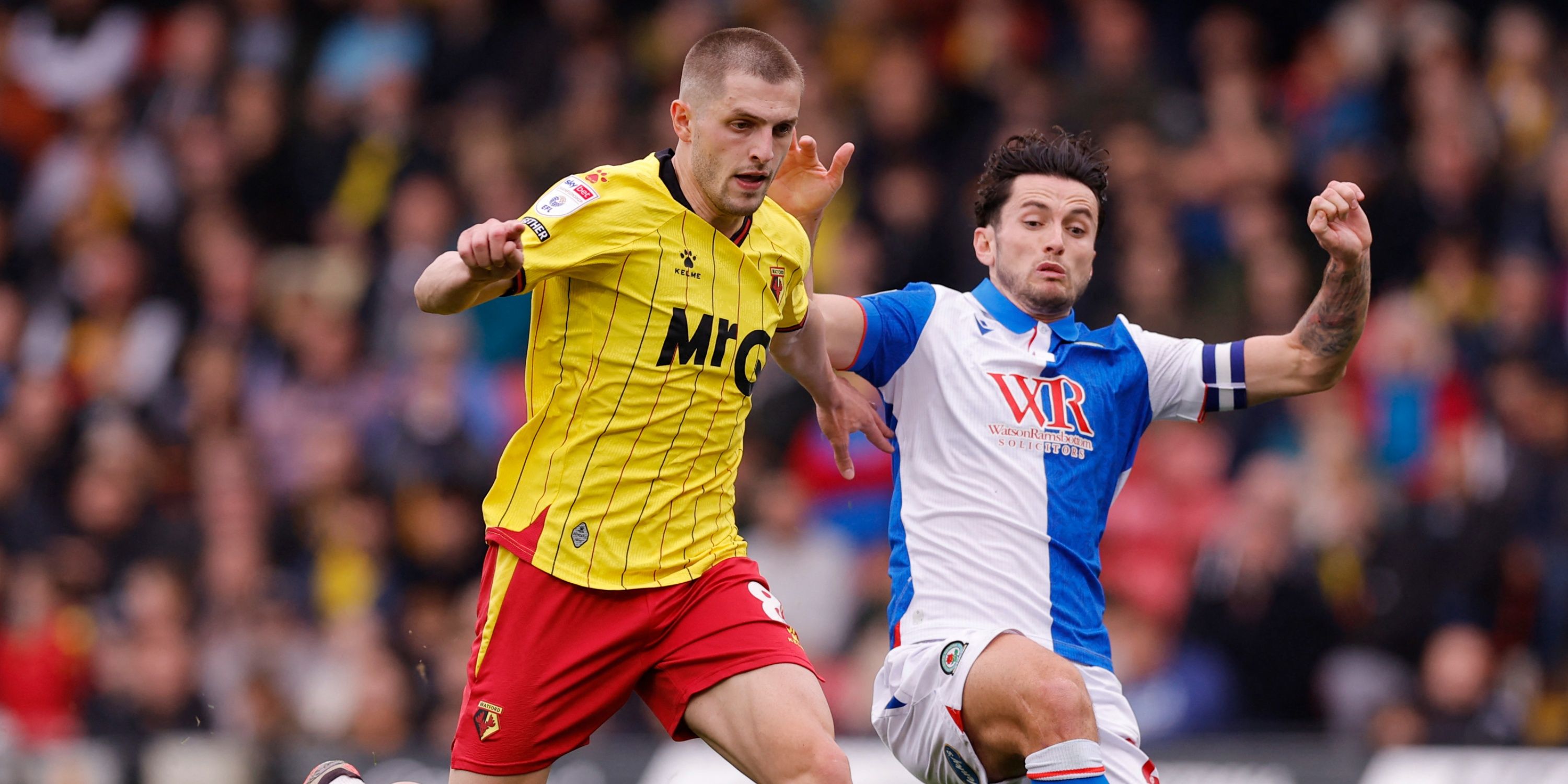 lewis-travis-blackburn-rovers-championship