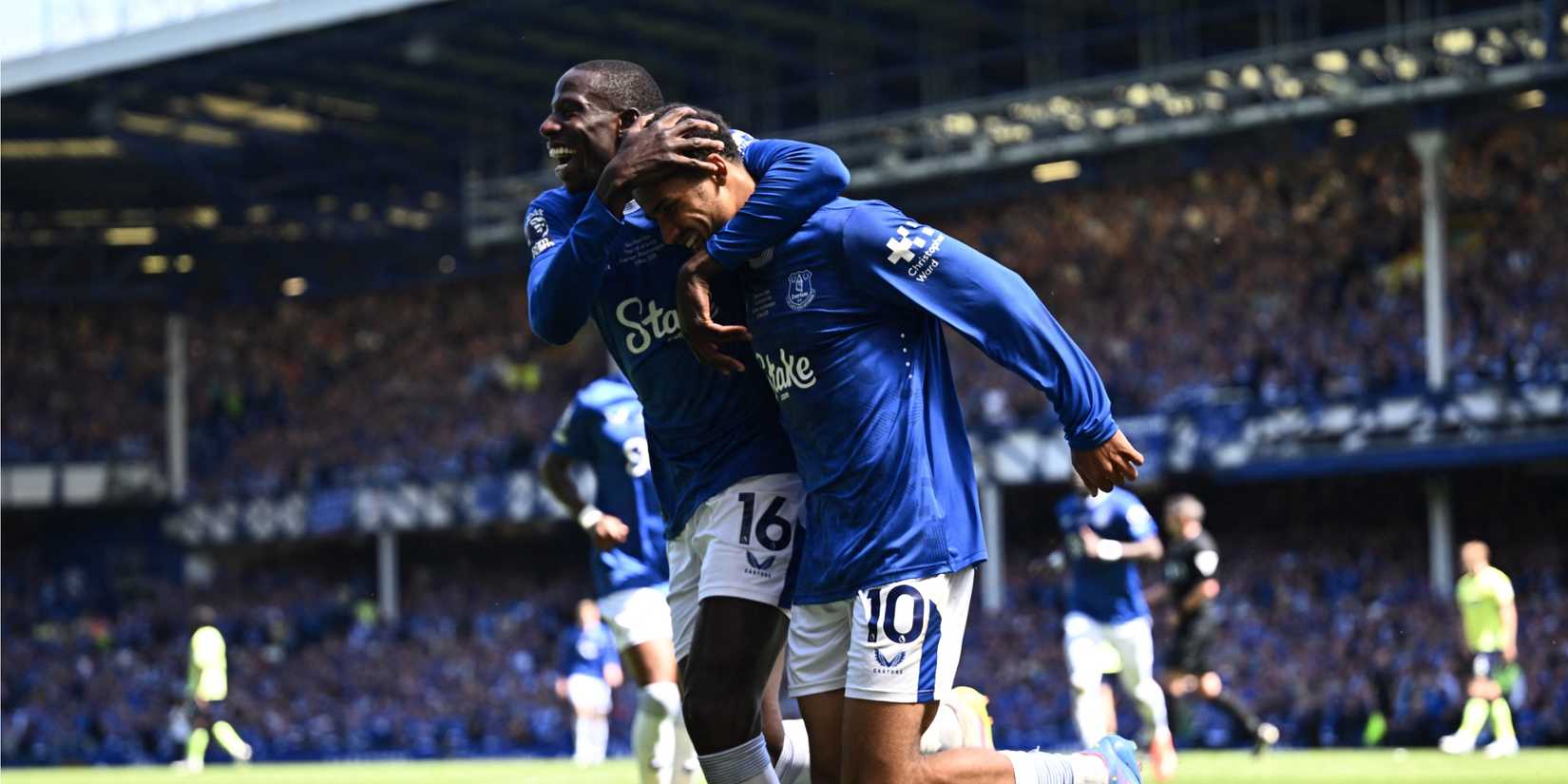 abdoulaye-doucoure-everton