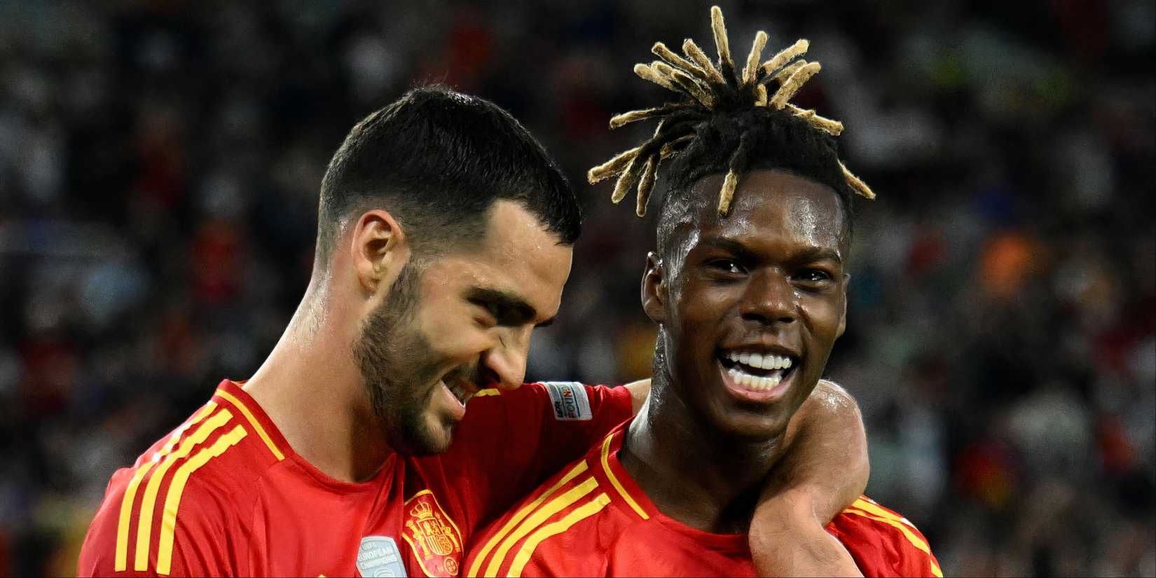Nico Williams e Mikel Merino na seleção espanhola
