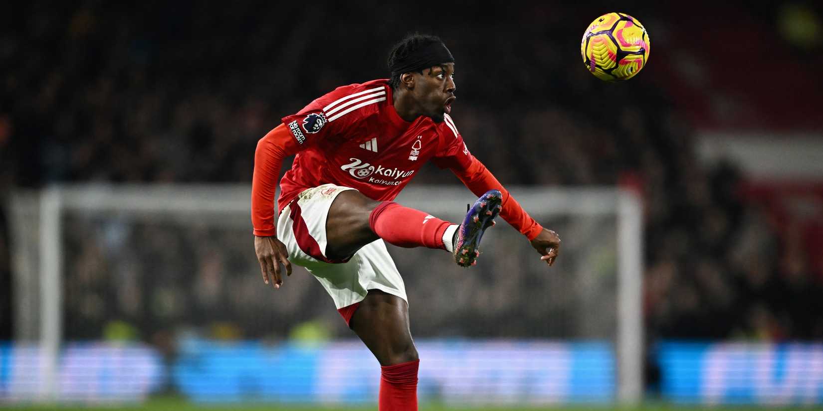 Энтони Эланга из Ноттингем Форест