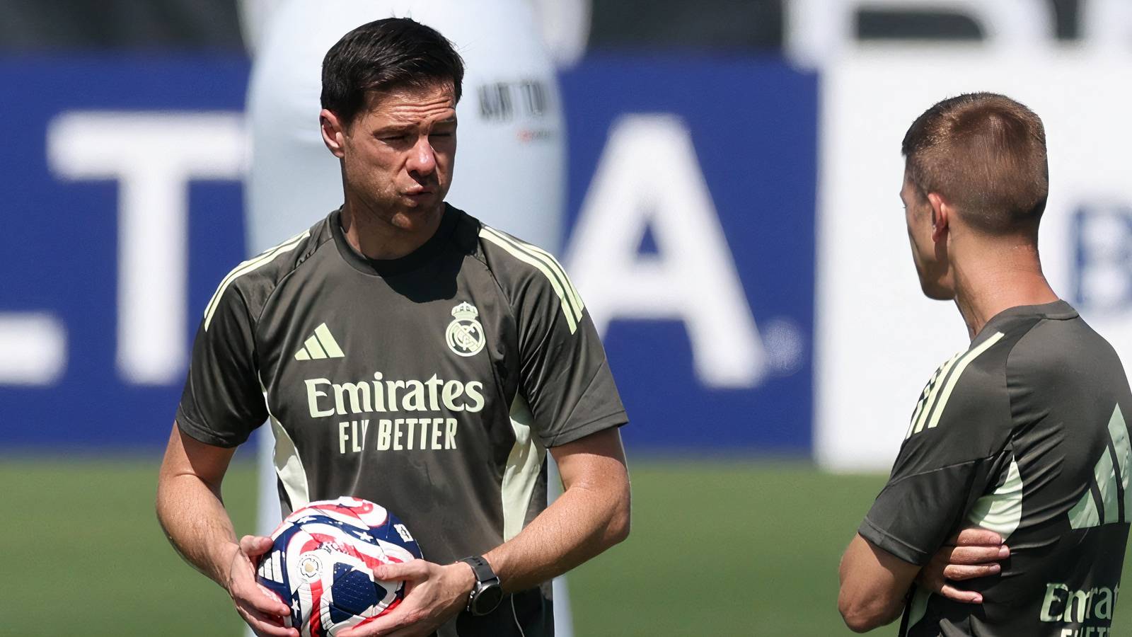 A Premier League winning coach could replace Slot at Liverpool A Premier League winning coach could replace Slot at Liverpool