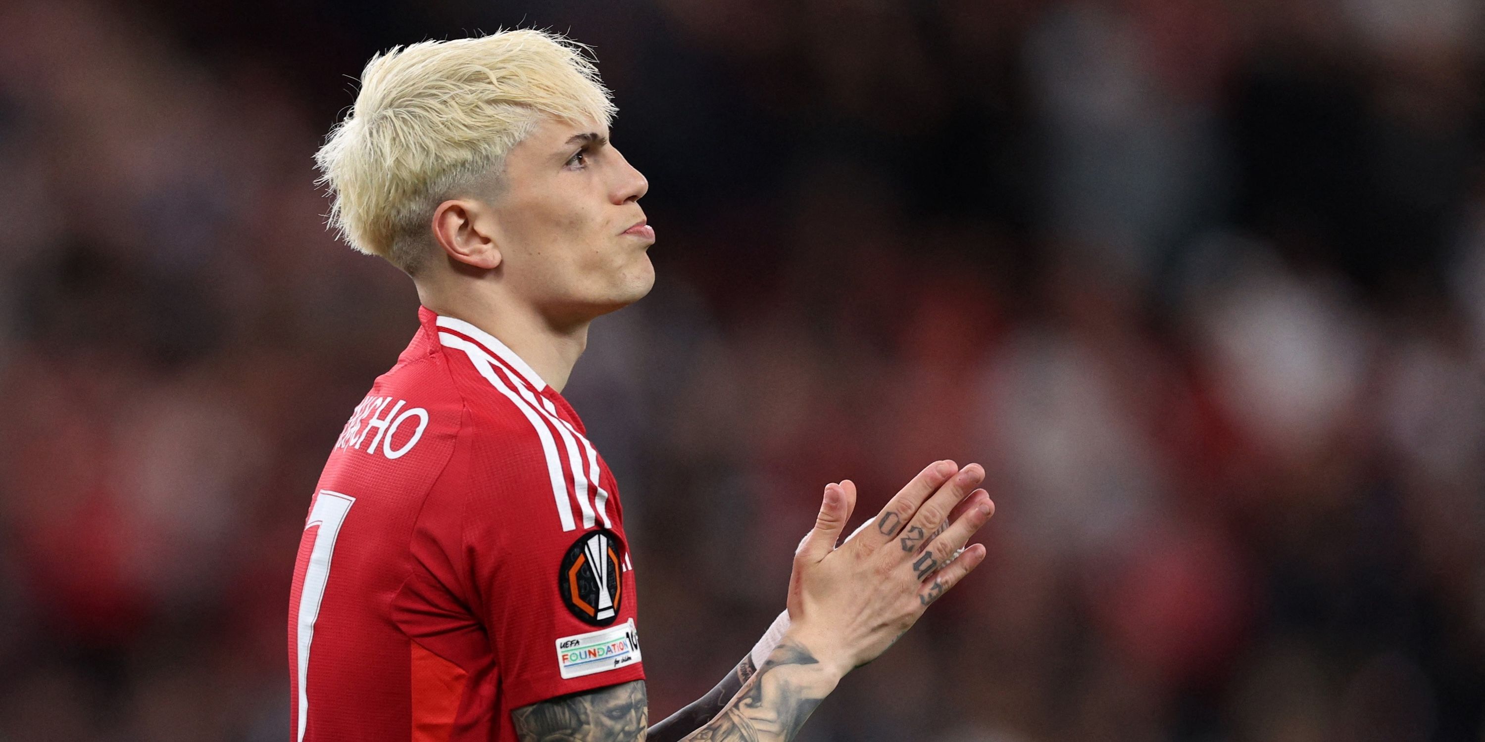 Manchester United Alejandro Garnacho reacts