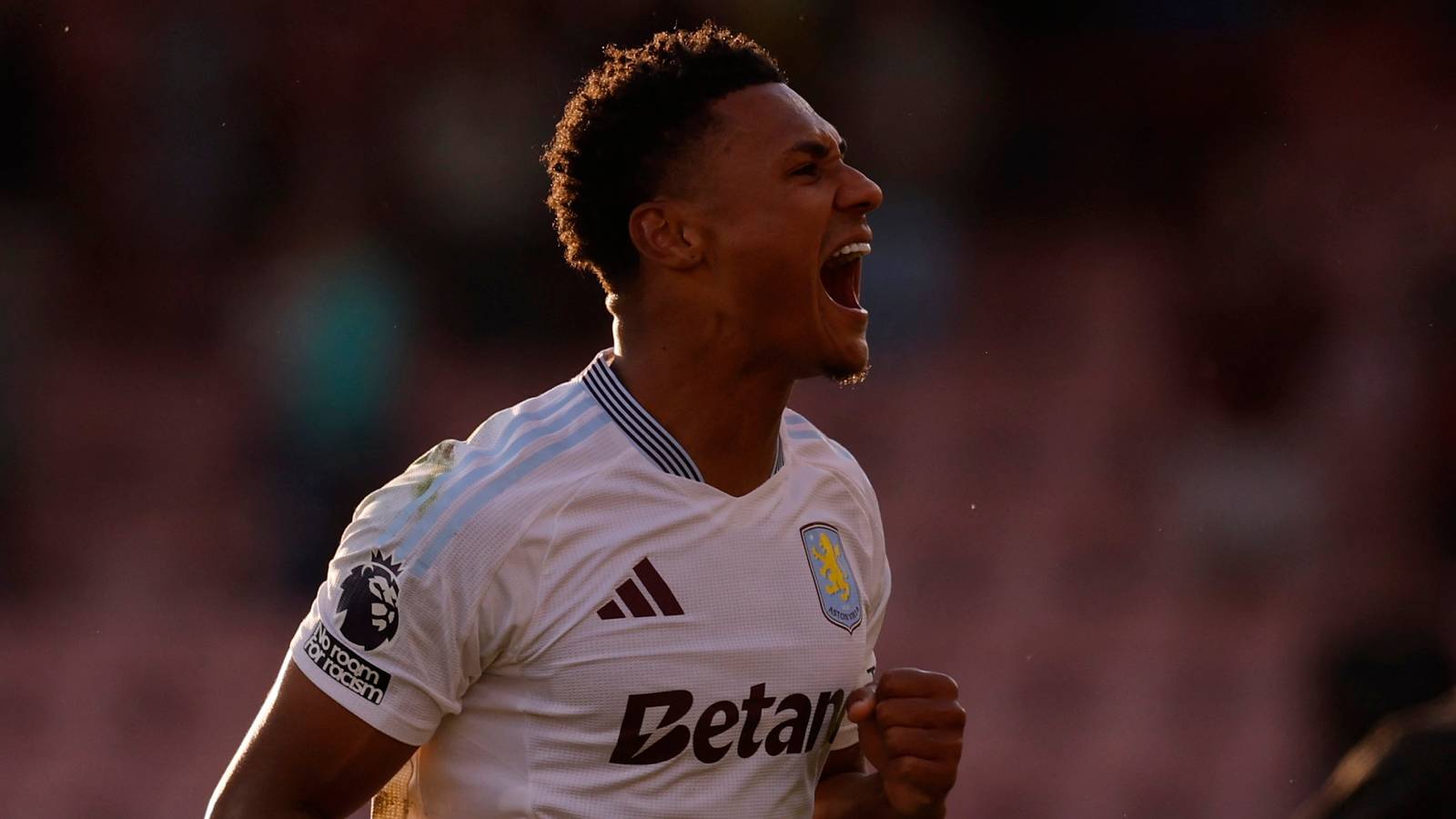 Watkins upgrade: Aston Villa want "one of the most in-form CFs in Europe"