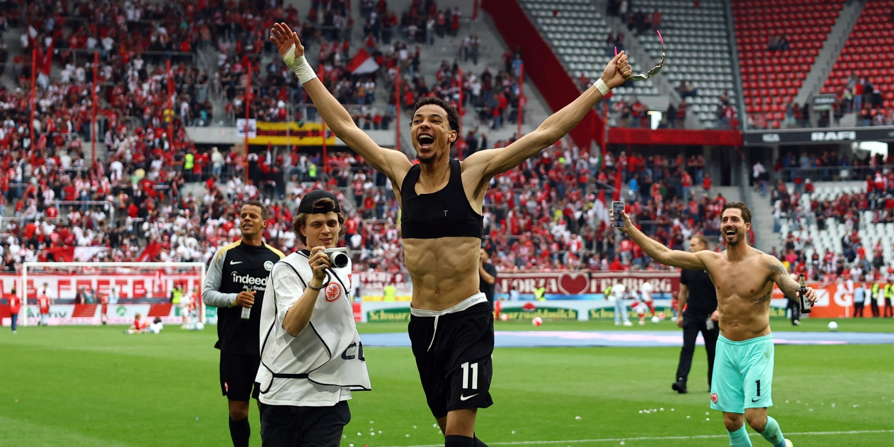 hugo-ekitike-eintracht-frankfurt-bundesliga