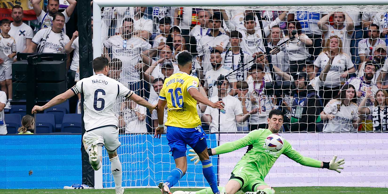 West Brom could land Mason's very own Rondon by signing £4.3m star