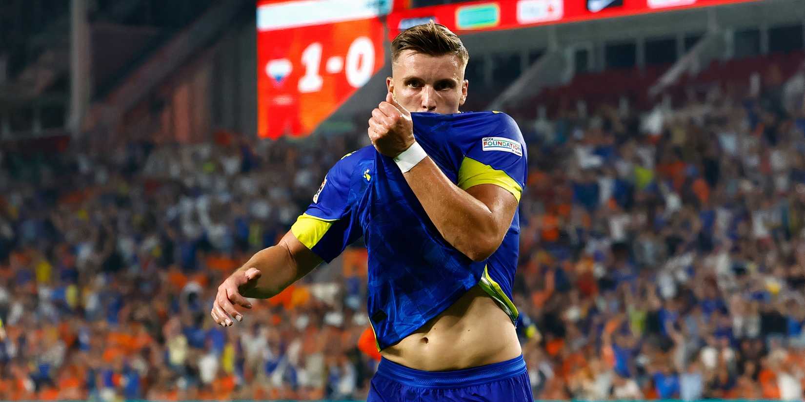 demirovic-stuttgart-leeds-transfer