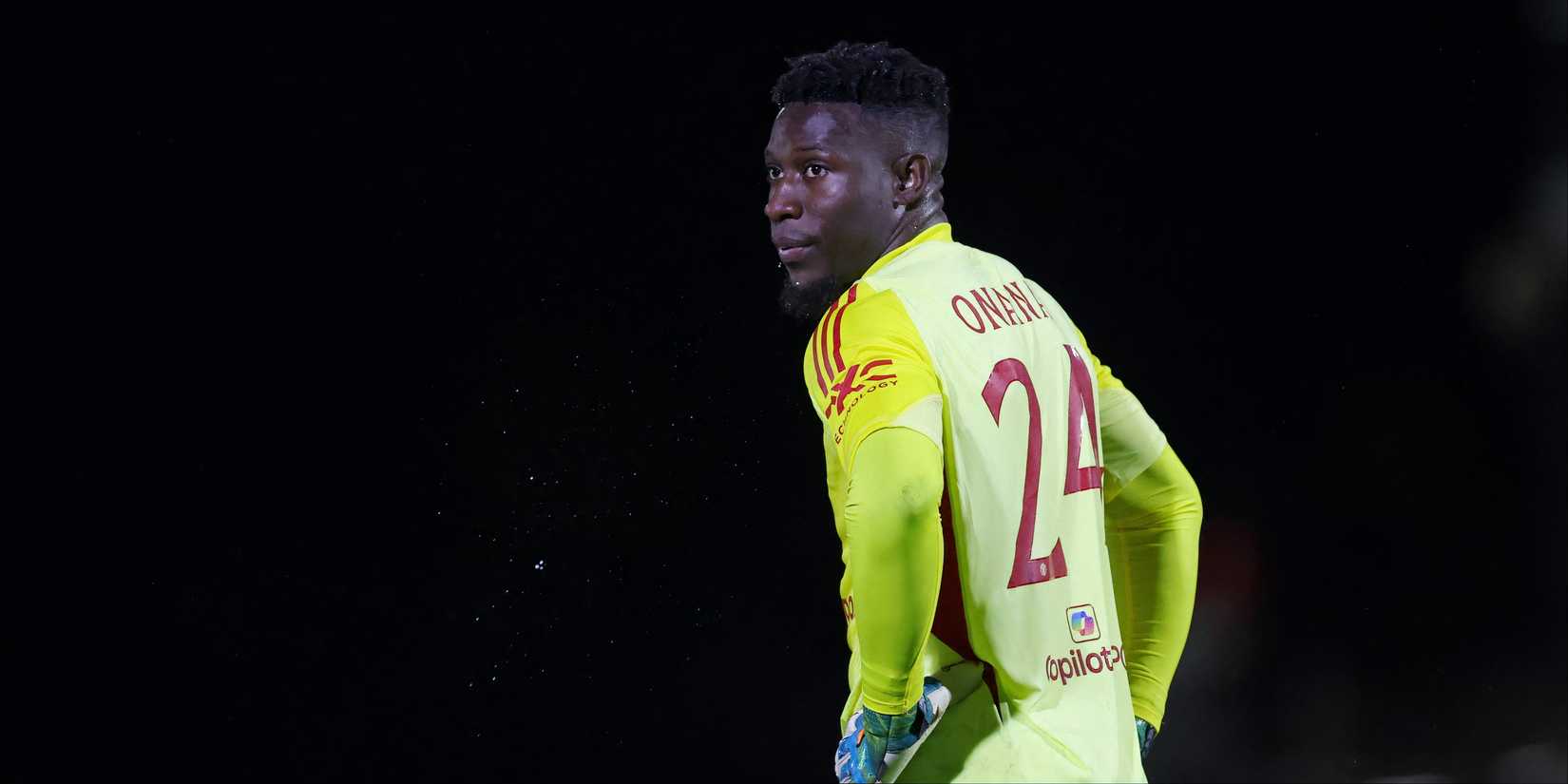 Onana-Man-UTD-Grimsby