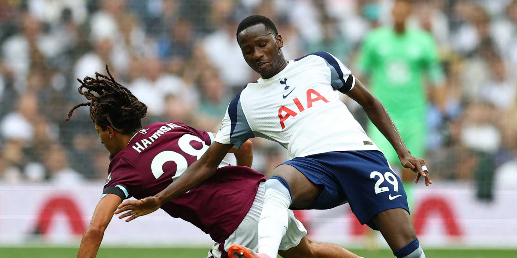 PAPE-SARR-Spurs-Burnley
